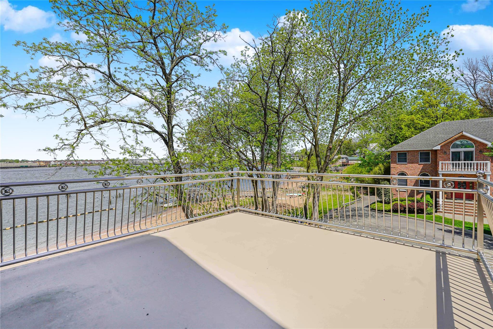 Single Family Aviva  Staten Island, NY 10307, MLS-877030-39