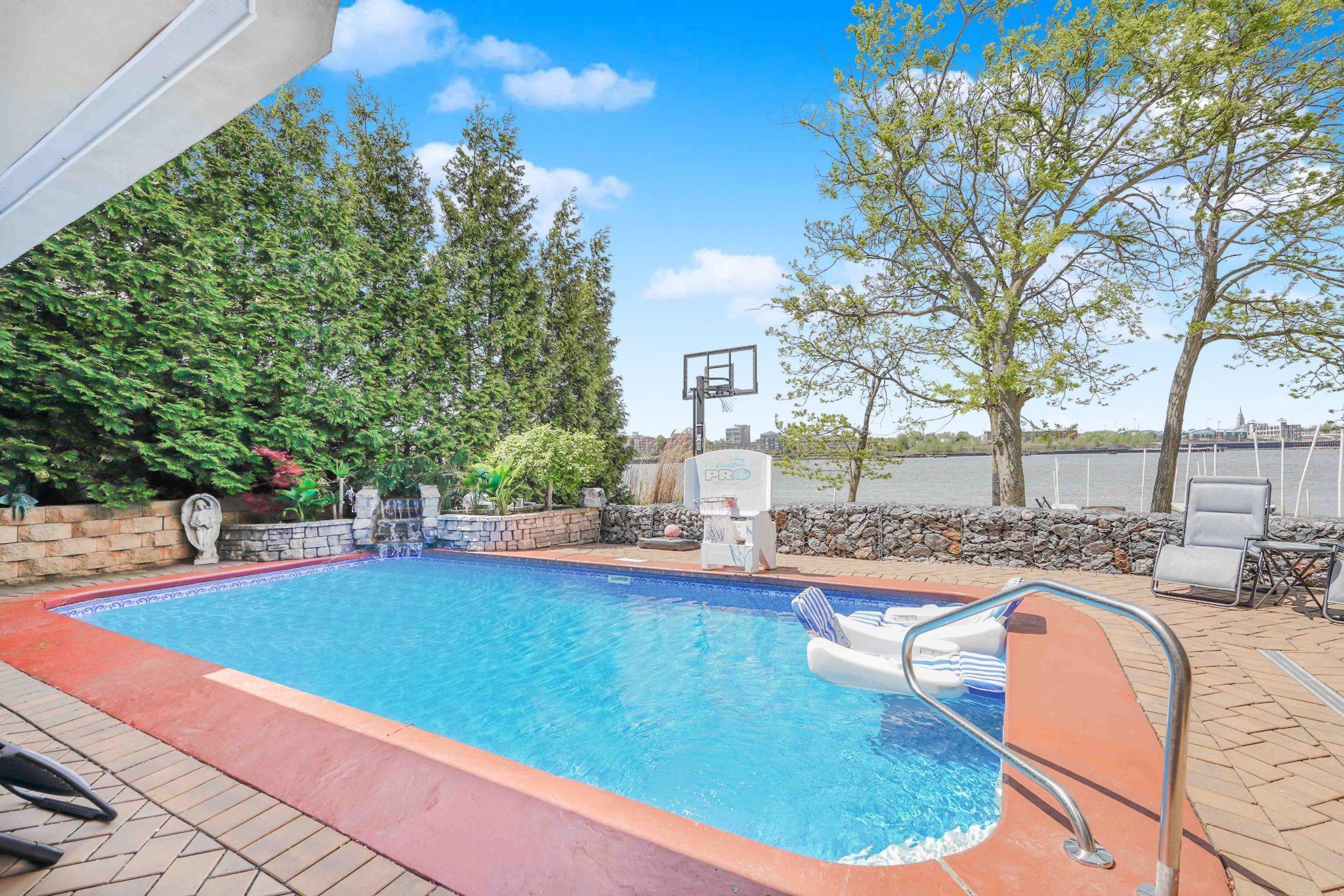 Single Family Aviva  Staten Island, NY 10307, MLS-877030-46