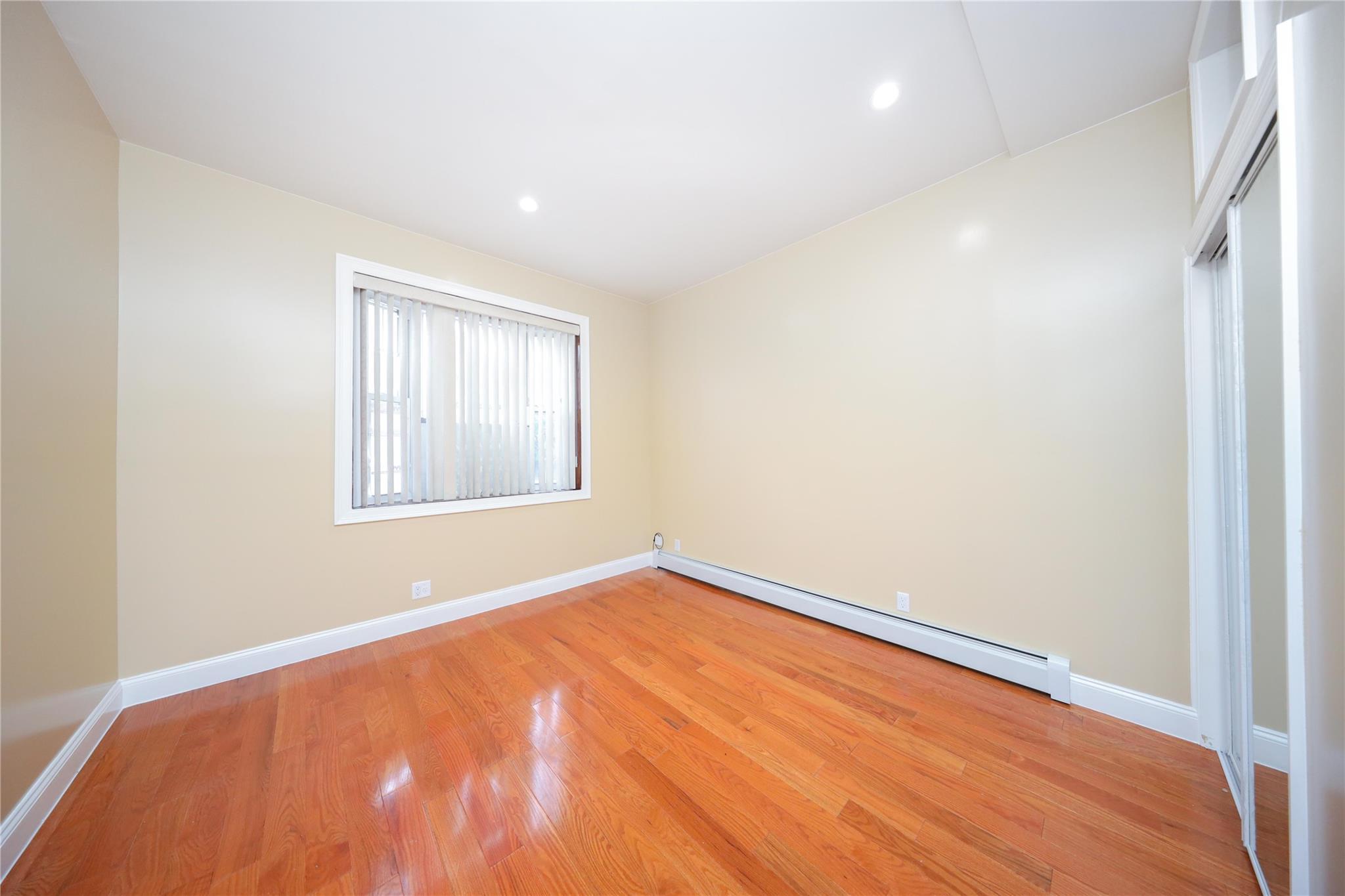 Single Family 71st  Brooklyn, NY 11204, MLS-877057-3