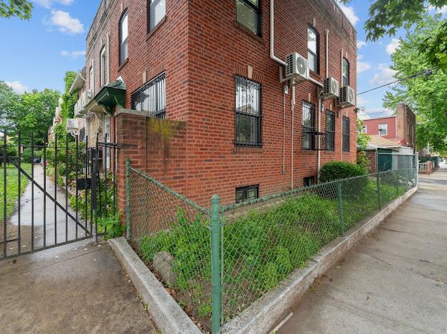 Single Family Palm  Brooklyn, NY 11225, MLS-877060-24
