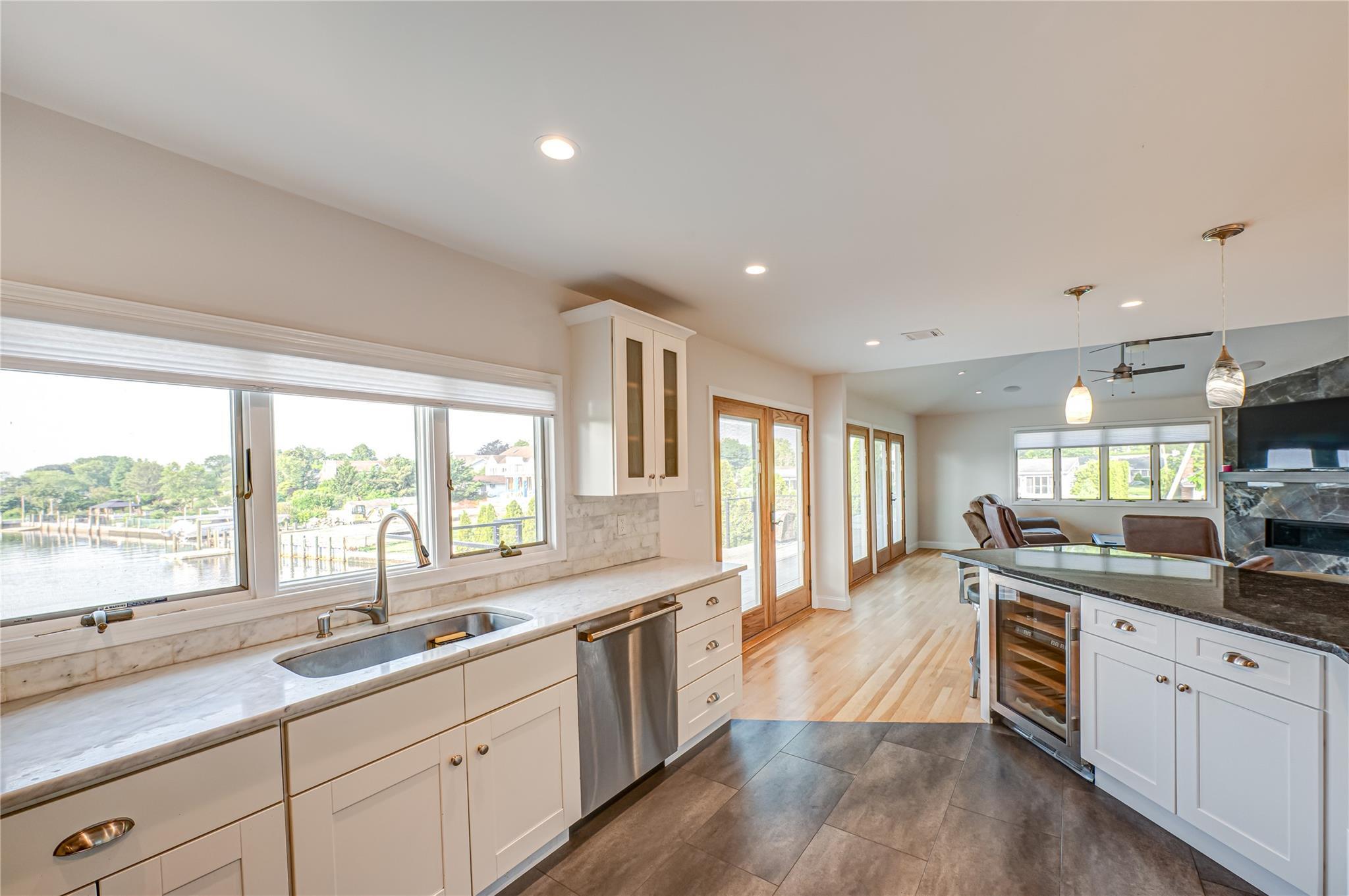 Single Family Montauk  Suffolk County, NY 11795, MLS-877080-11