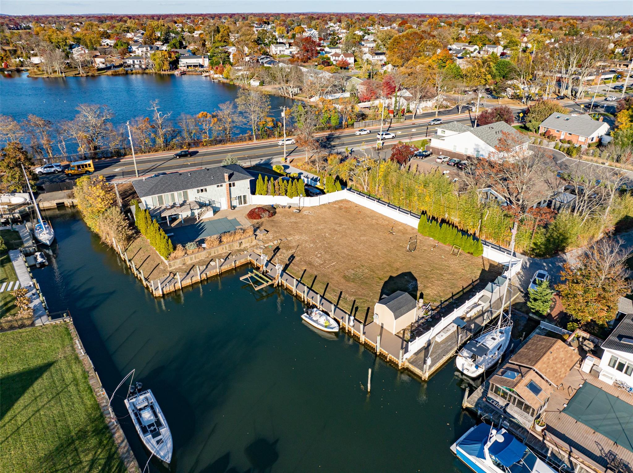 Single Family Montauk  Suffolk County, NY 11795, MLS-877080-2