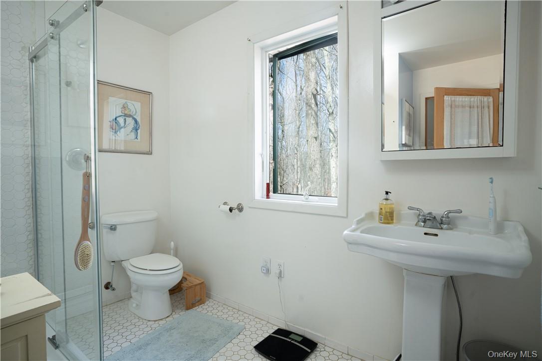 Single Family Cox Orange County, NY 10950, MLS-877098-22