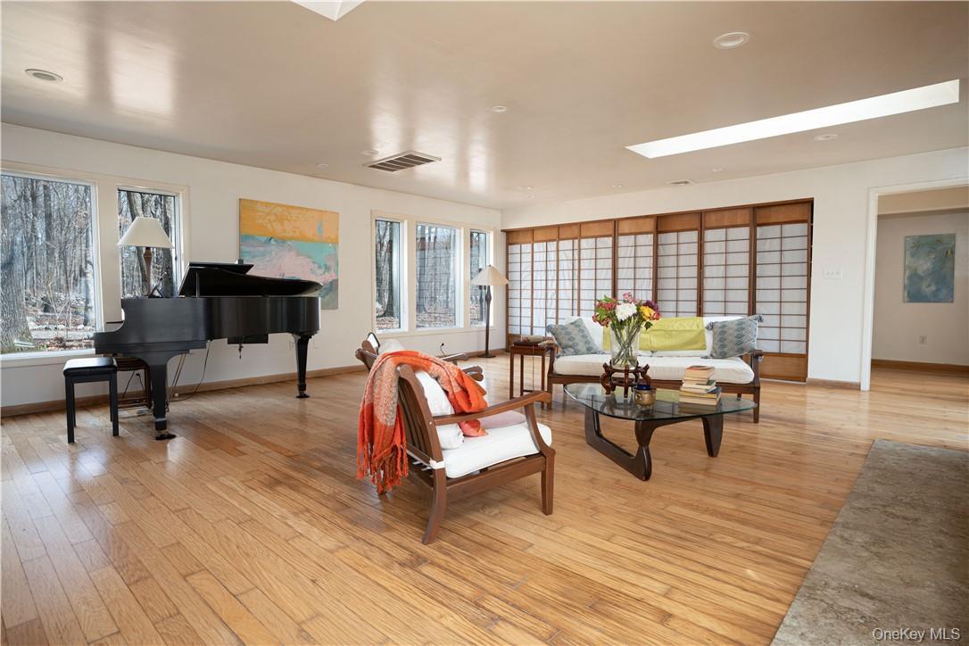 Single Family Cox Orange County, NY 10950, MLS-877098-9