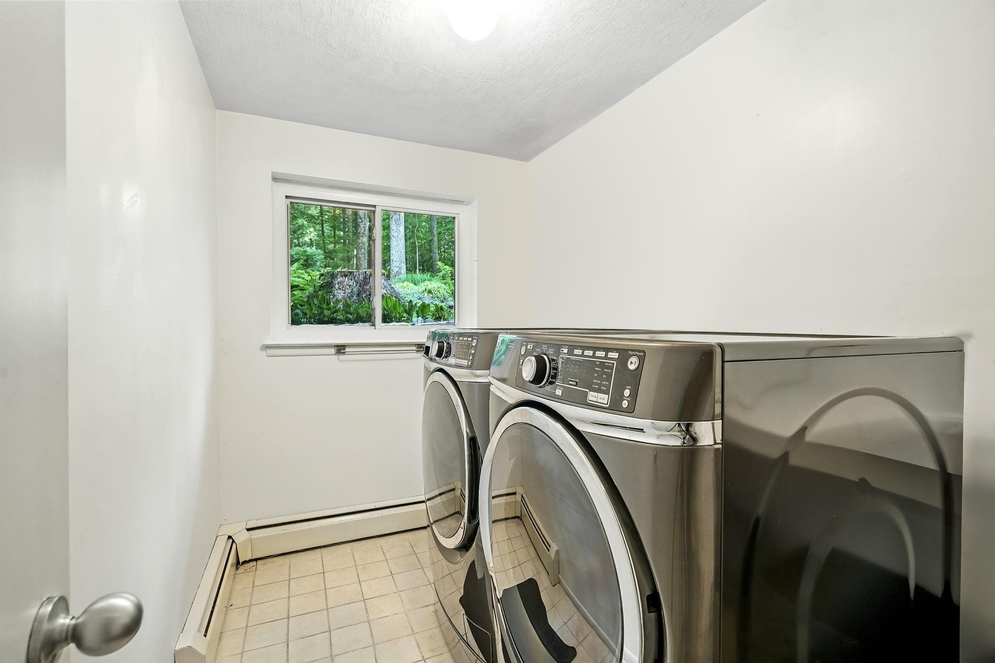 Single Family Mount Airy  Westchester County, NY 10520, MLS-877103-21