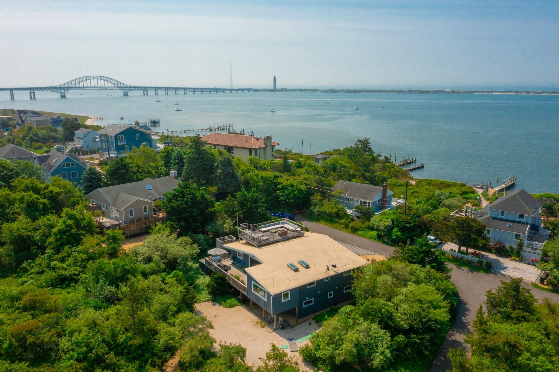 Single Family Hawser  Suffolk County, NY 11702, MLS-877143-39