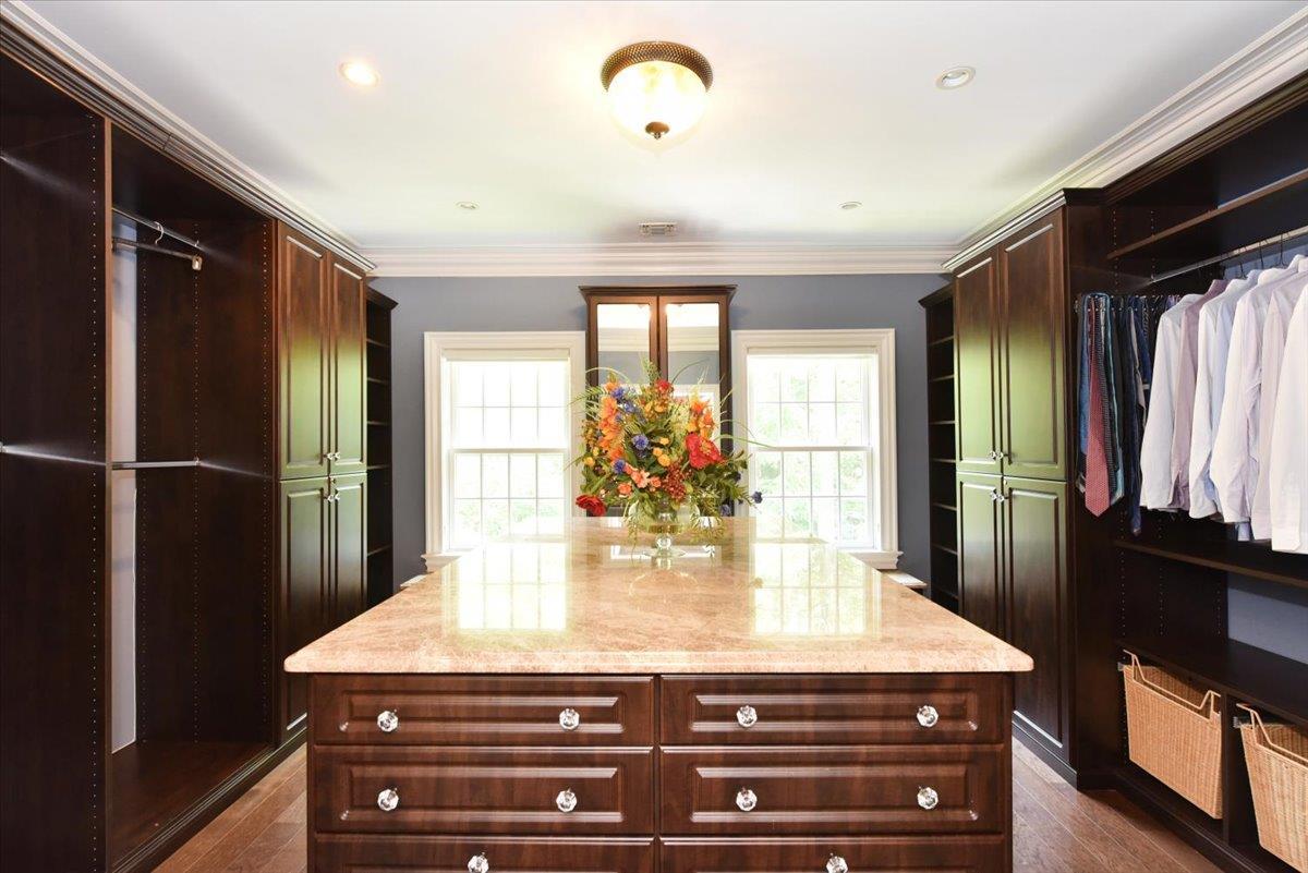 Single Family Stewart Nassau County, NY 11791, MLS-877149-23