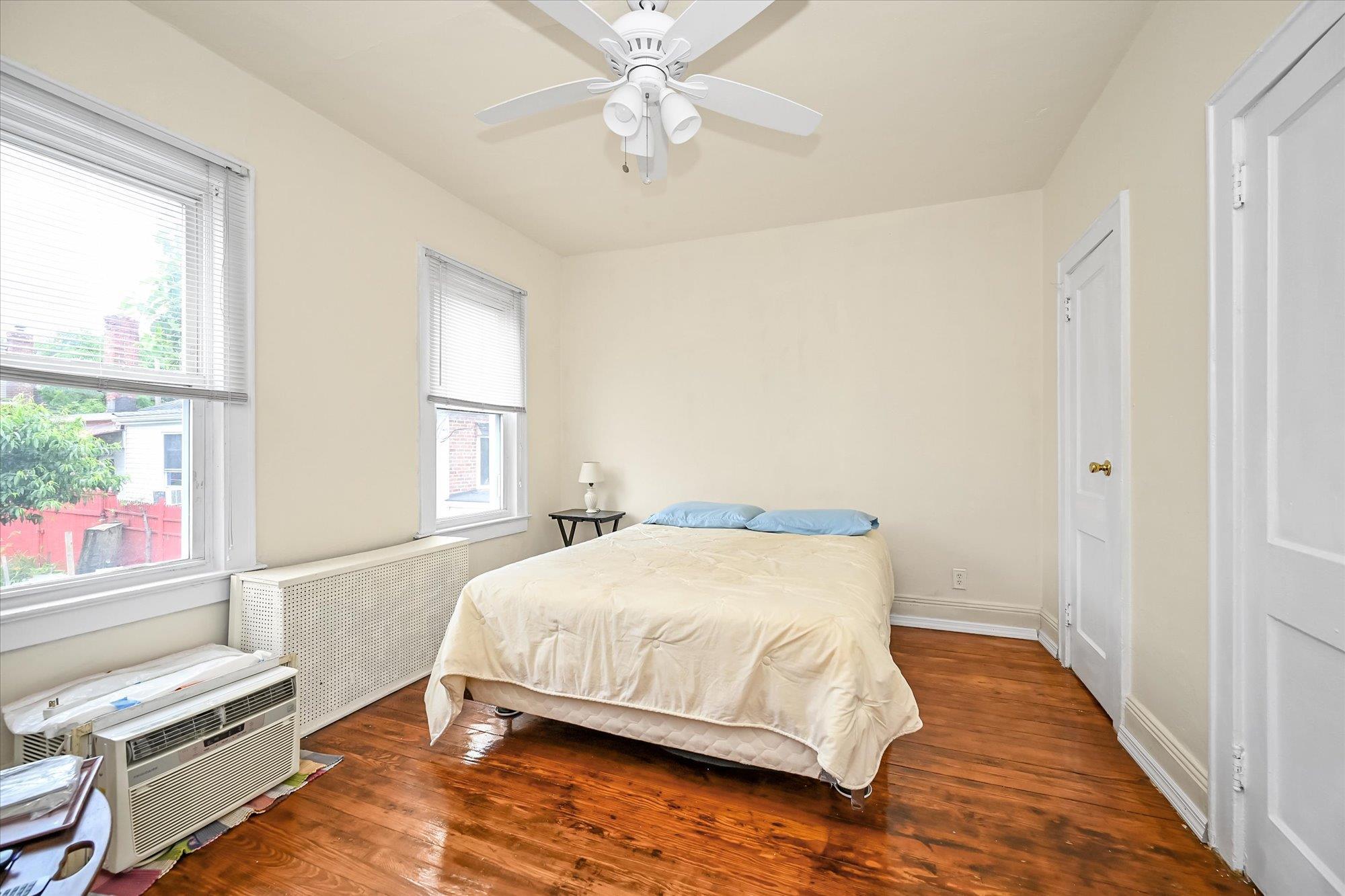 Single Family 101st Queens, NY 11369, MLS-877154-16