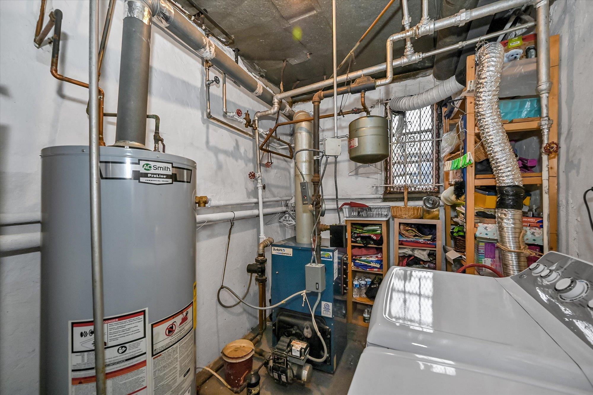 Single Family 101st Queens, NY 11369, MLS-877154-20