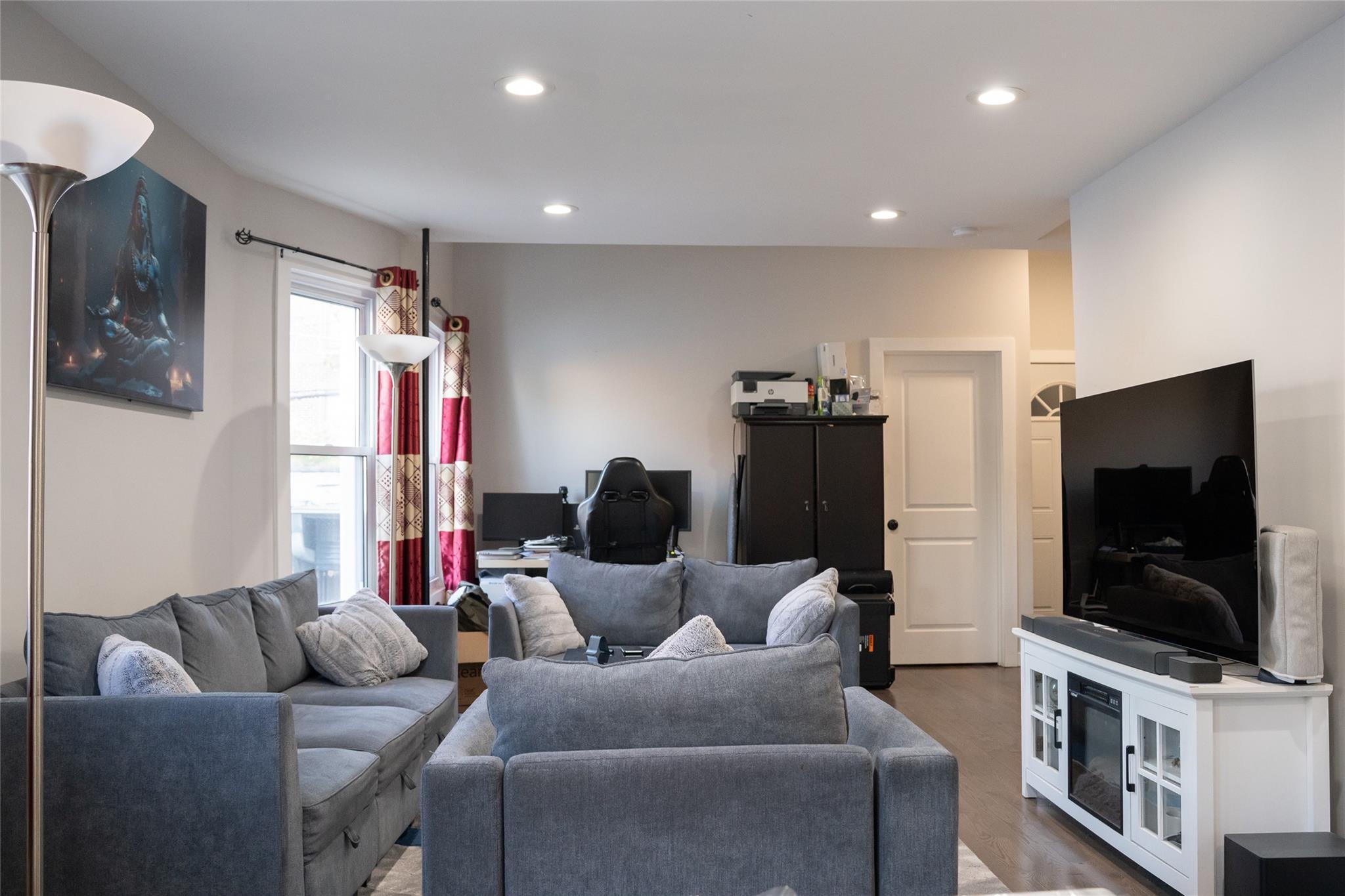 Single Family Zerega  Bronx, NY 10462, MLS-877156-11