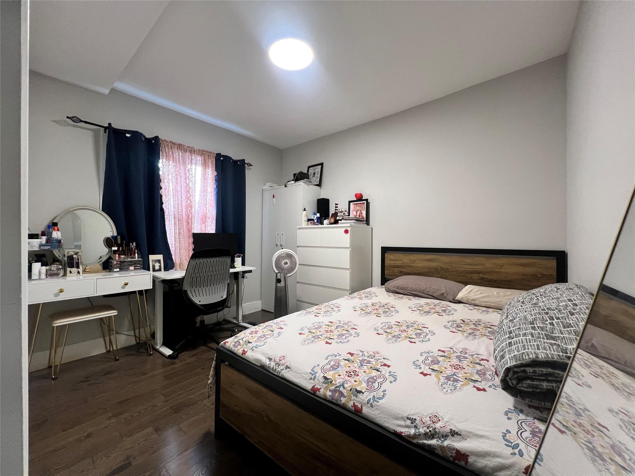 Single Family Zerega  Bronx, NY 10462, MLS-877156-16
