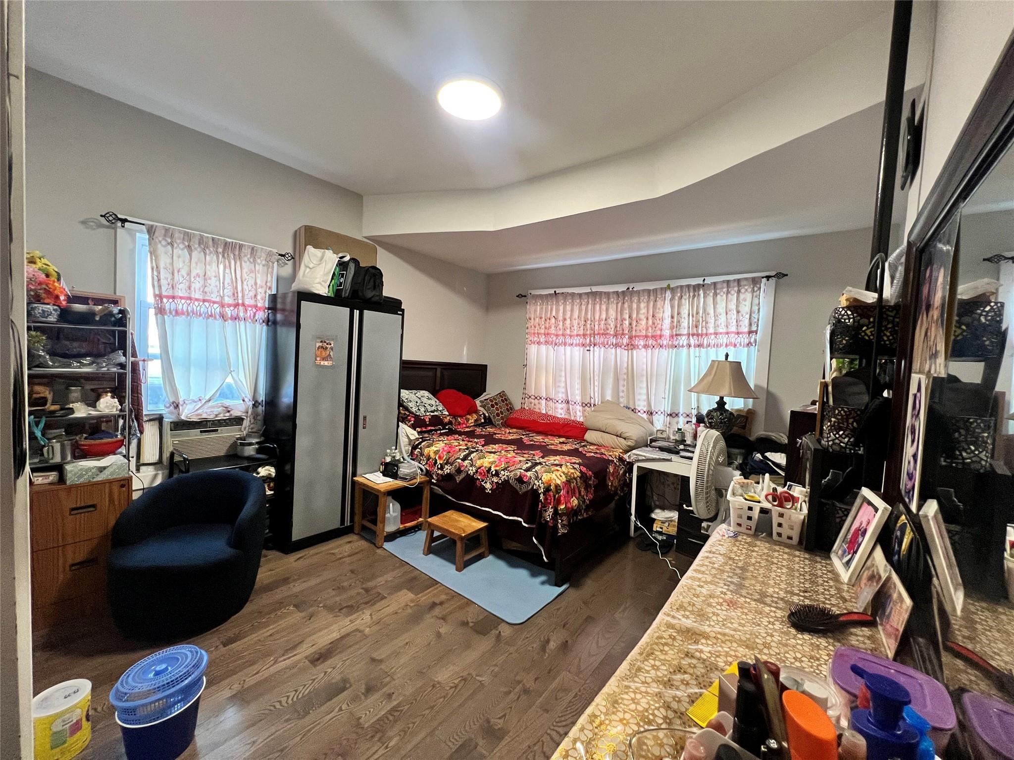 Single Family Zerega  Bronx, NY 10462, MLS-877156-17