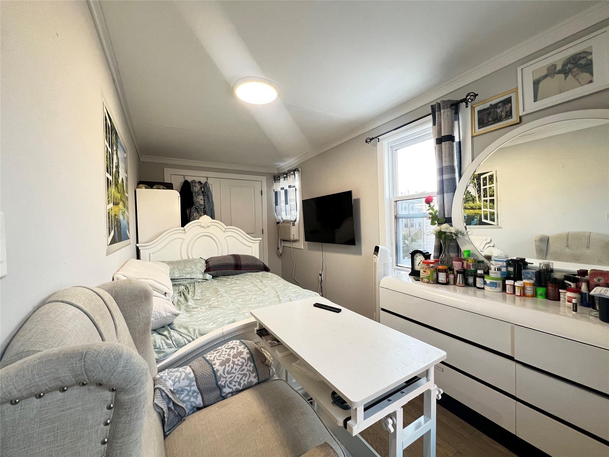 Single Family Zerega  Bronx, NY 10462, MLS-877156-21