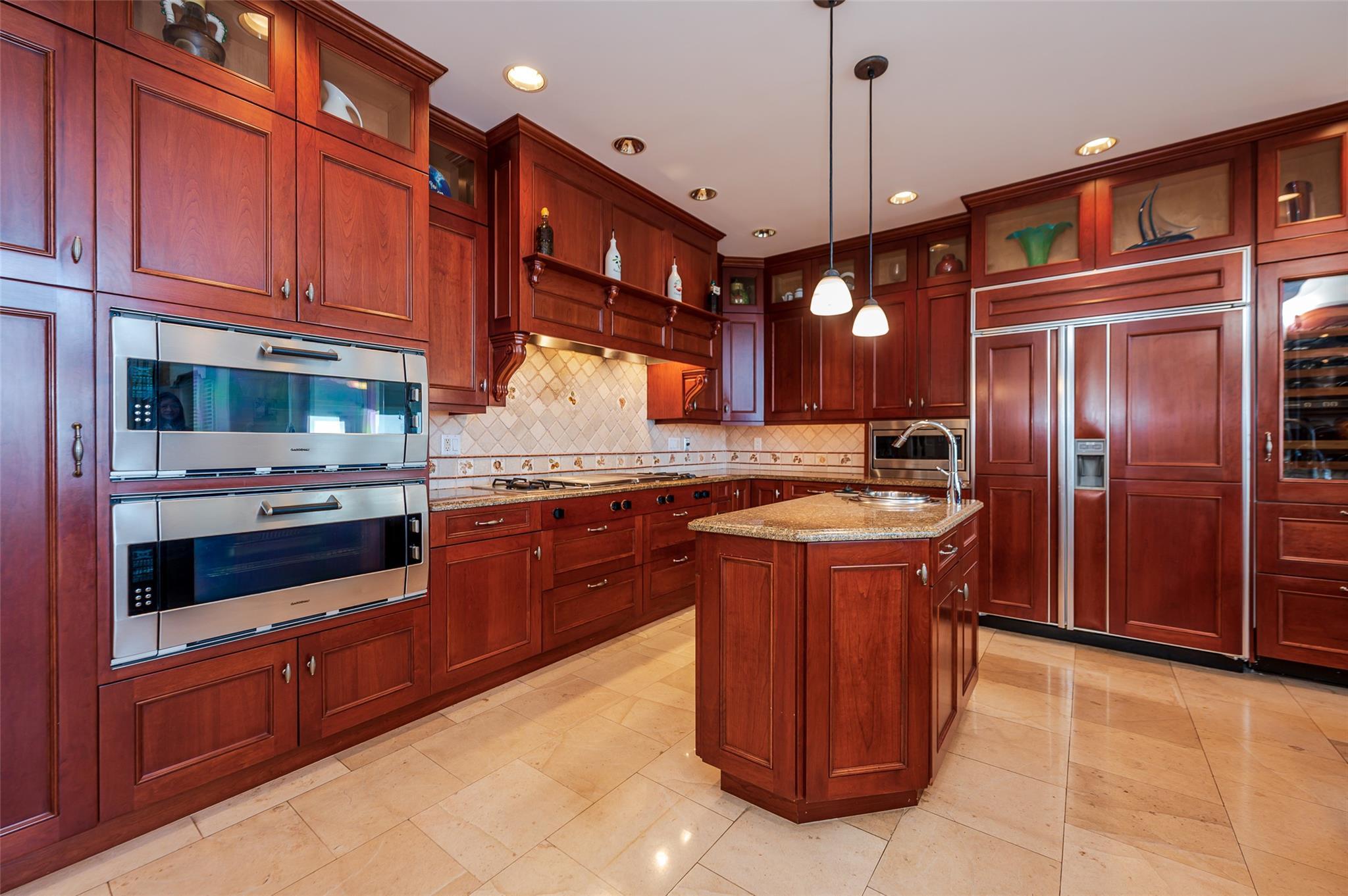 Single Family Pembroke  Nassau County, NY 11542, MLS-877164-15