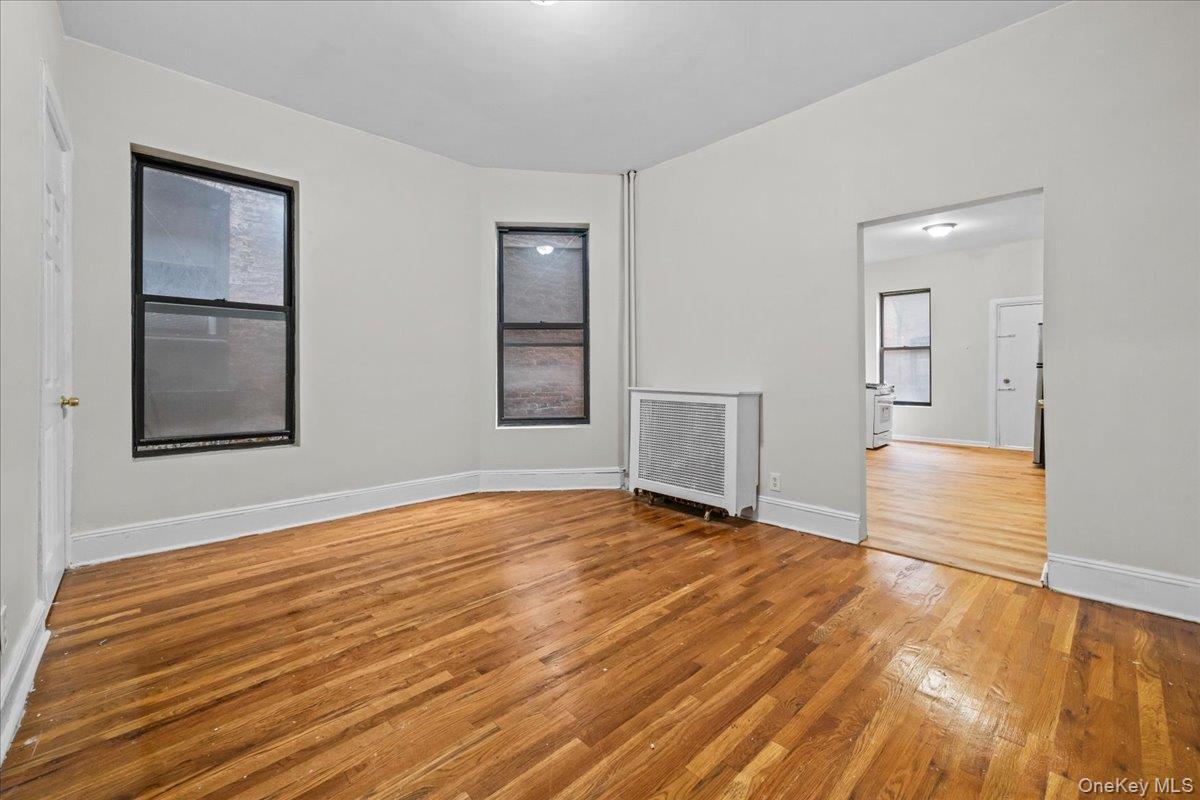 Coop 81  Manhattan, NY 10024, MLS-877191-11