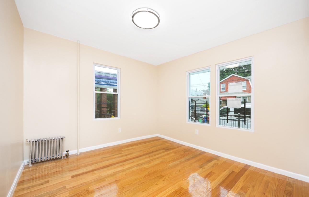 Single Family Mcintosh  Queens, NY 11369, MLS-877243-5