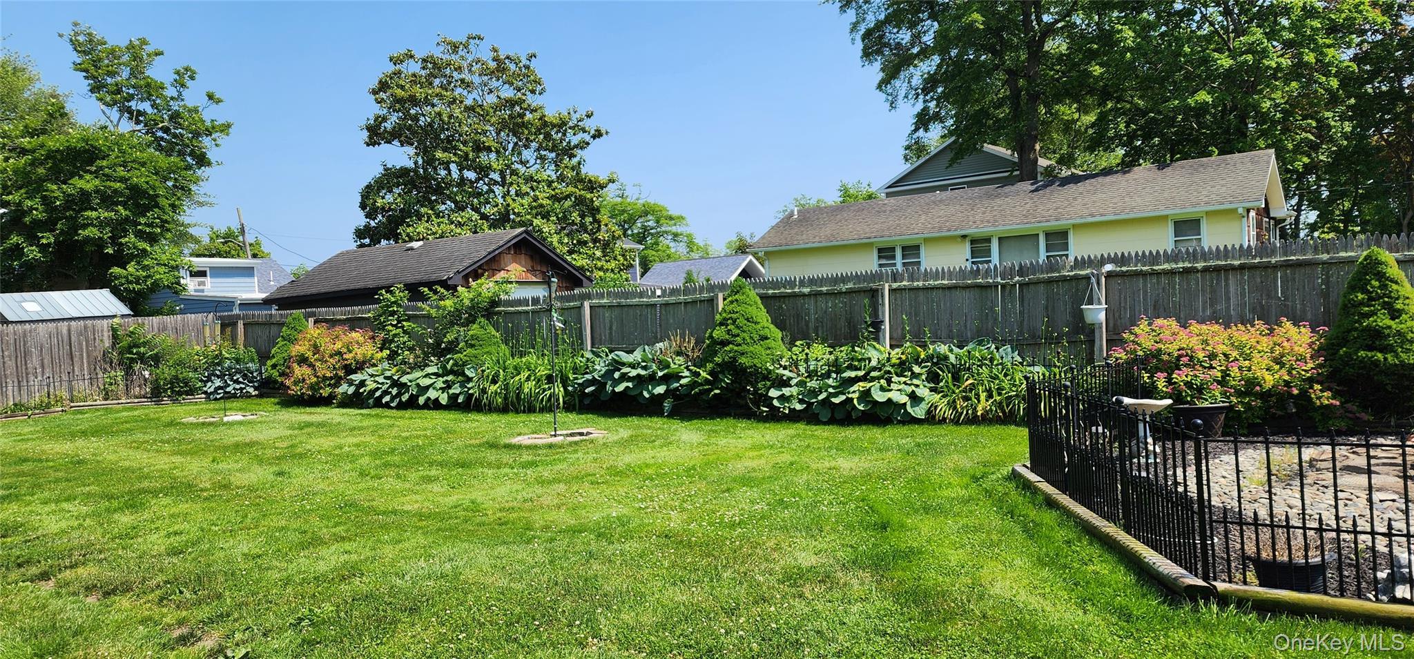 Single Family Gooseberry  Suffolk County, NY 11951, MLS-877269-22