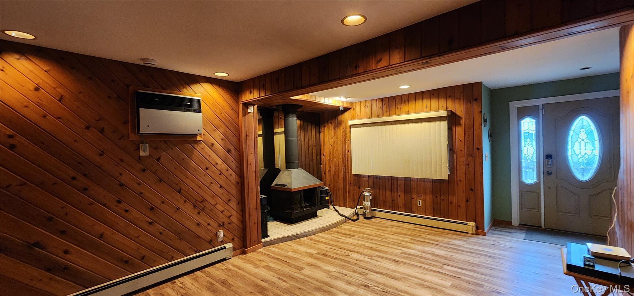 Single Family Gooseberry  Suffolk County, NY 11951, MLS-877269-6