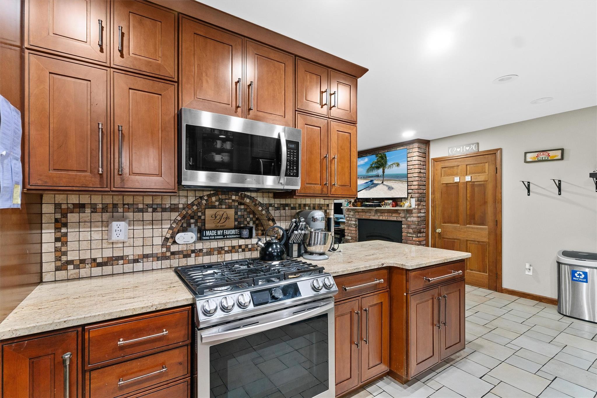Single Family Schnabl  Dutchess County, NY 12590, MLS-877297-10