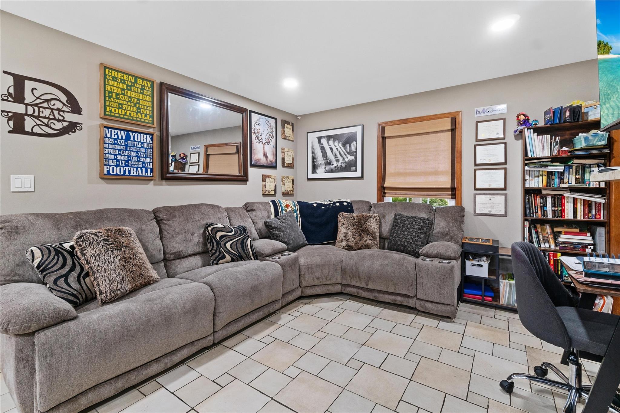 Single Family Schnabl  Dutchess County, NY 12590, MLS-877297-16