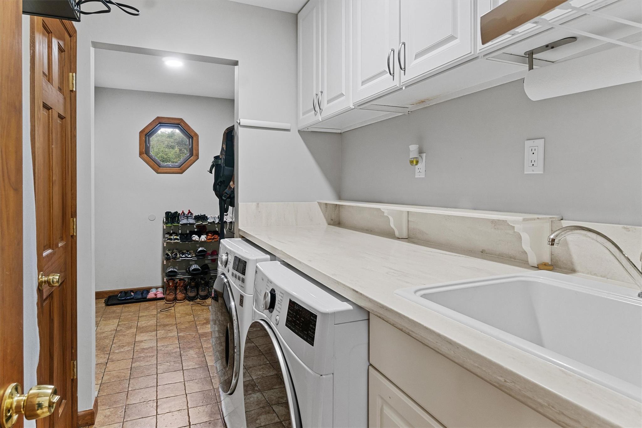 Single Family Schnabl  Dutchess County, NY 12590, MLS-877297-20