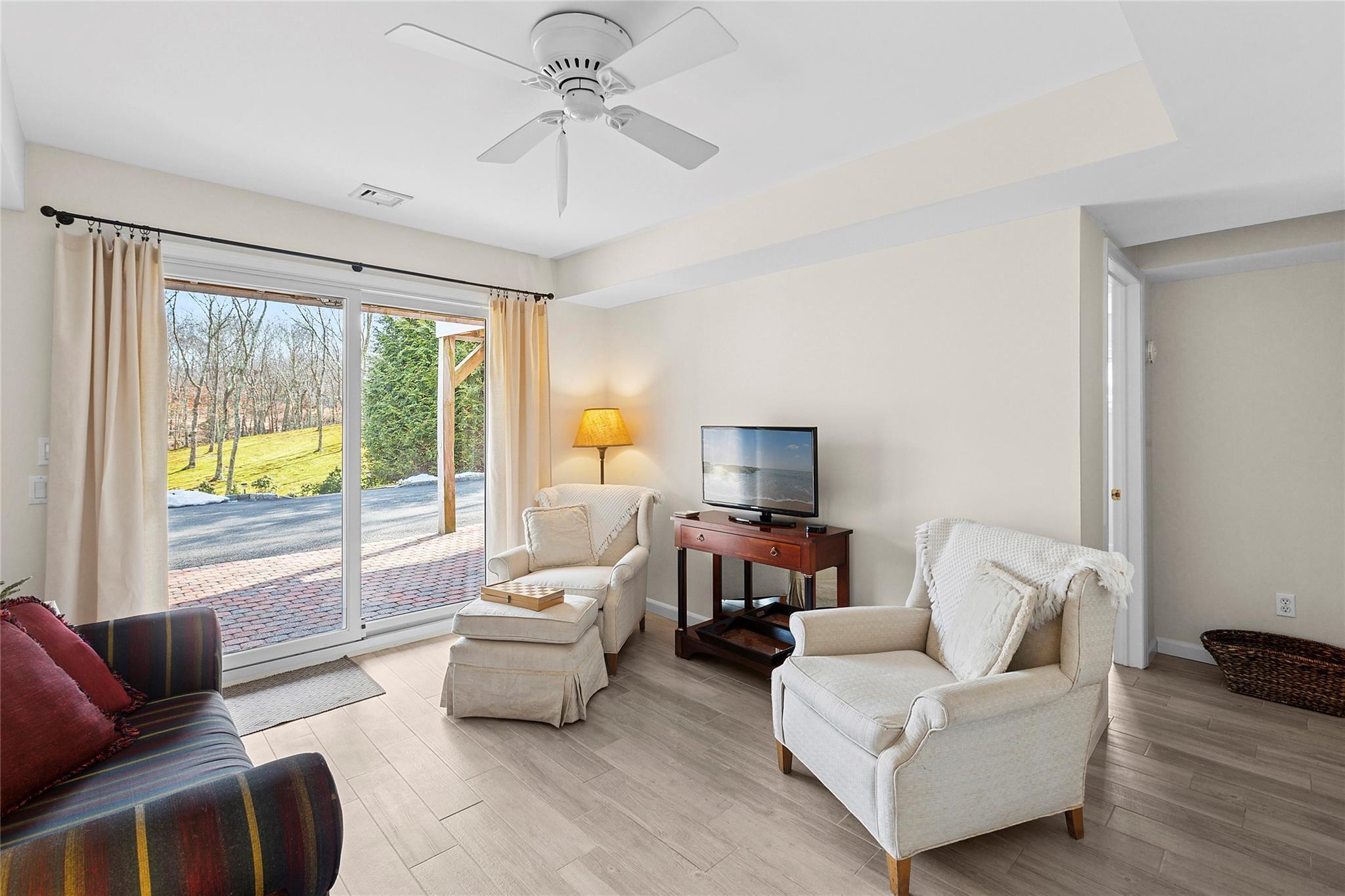 Single Family Old Trail  Suffolk County, NY 11976, MLS-877316-17