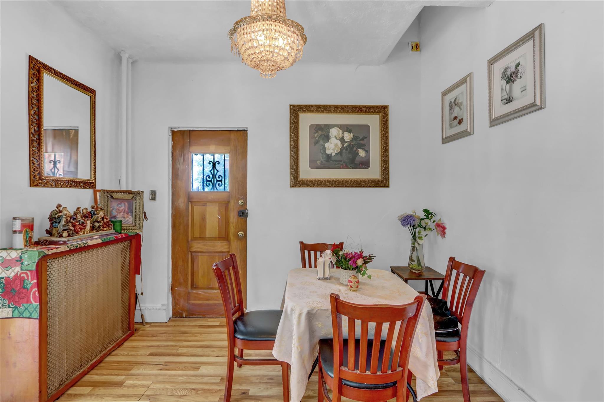 Single Family 33rd  Queens, NY 11354, MLS-877335-7