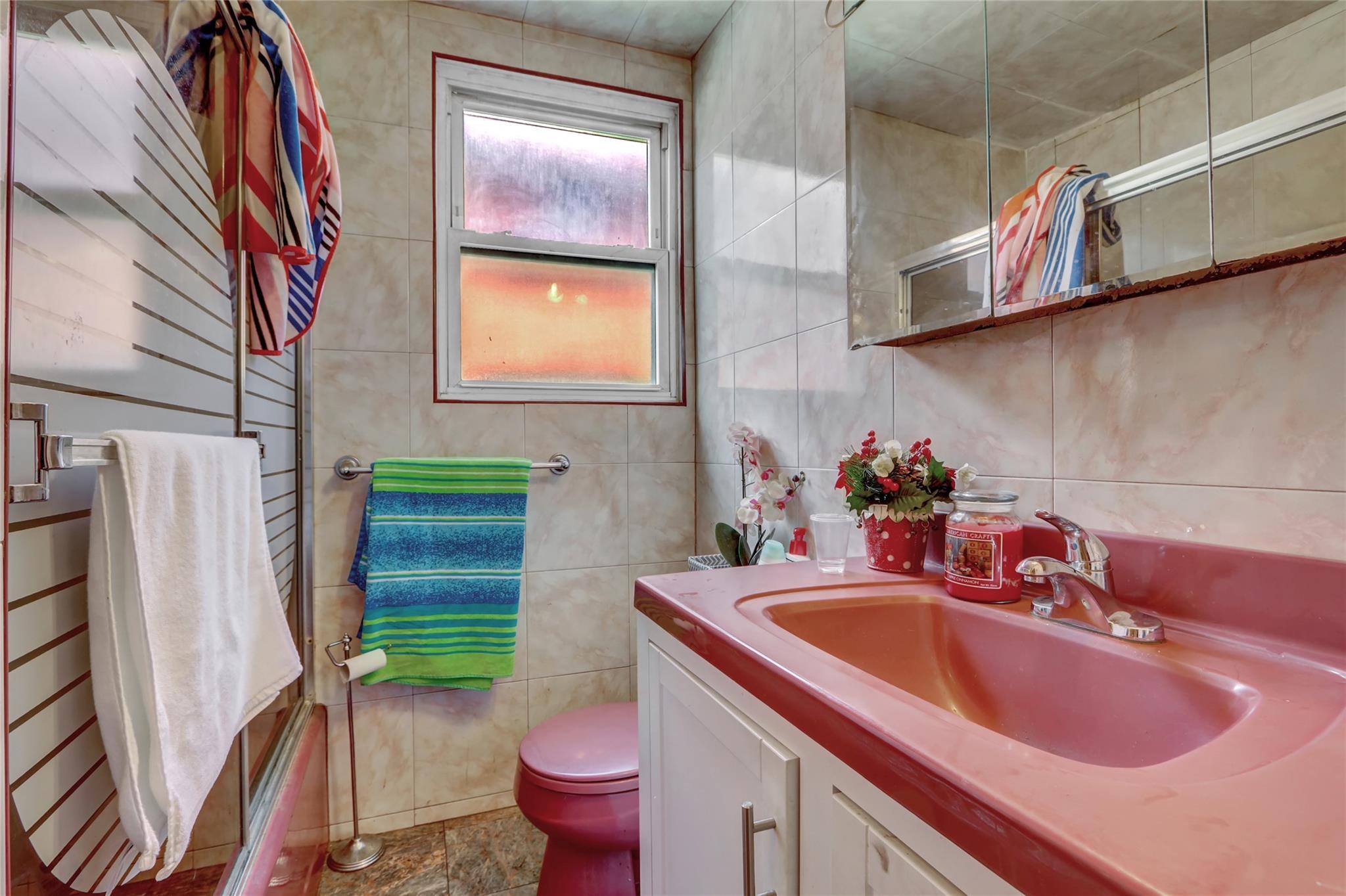 Single Family 33rd  Queens, NY 11354, MLS-877335-8