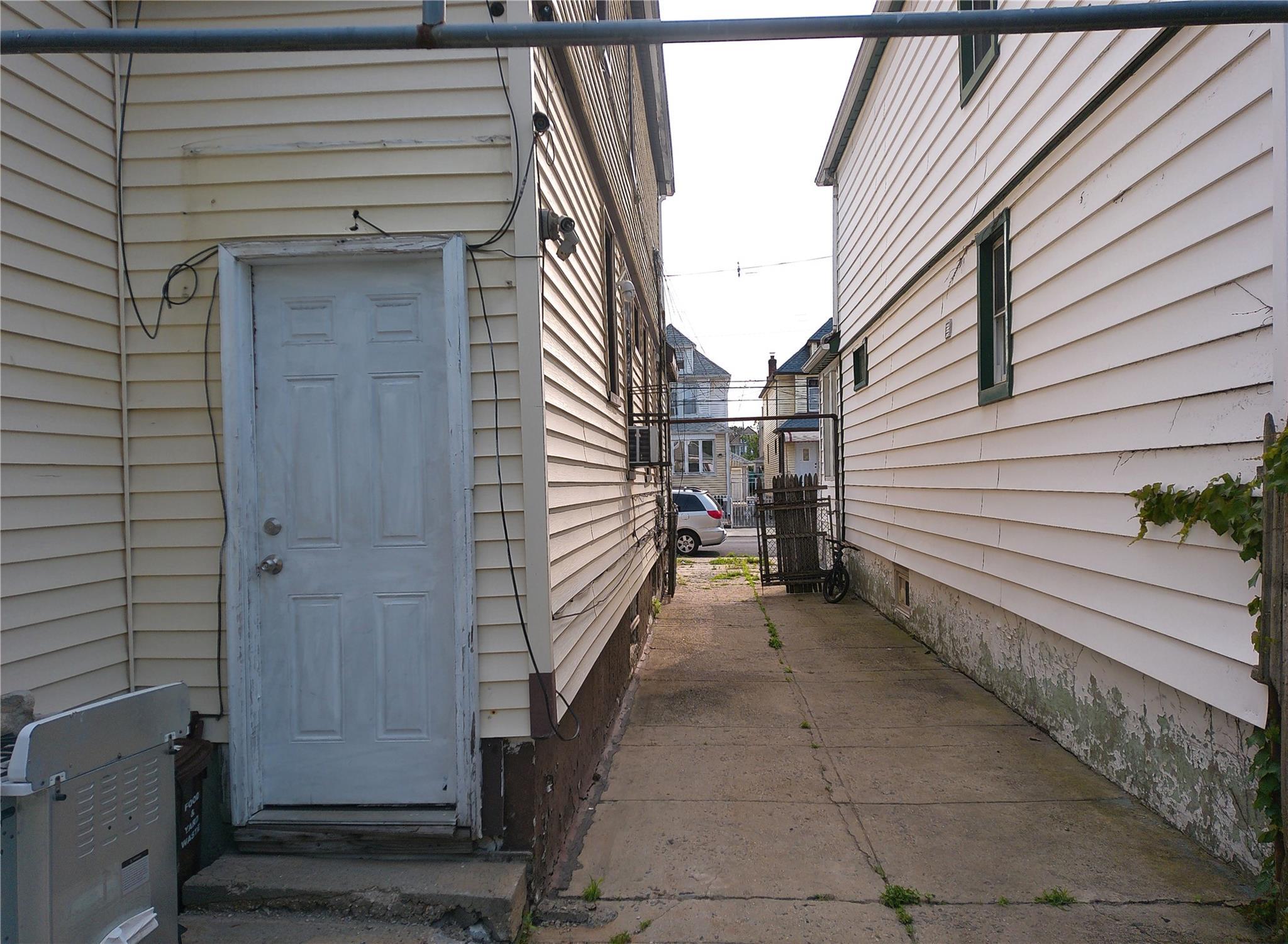 Single Family 128th  Queens, NY 11420, MLS-877362-10