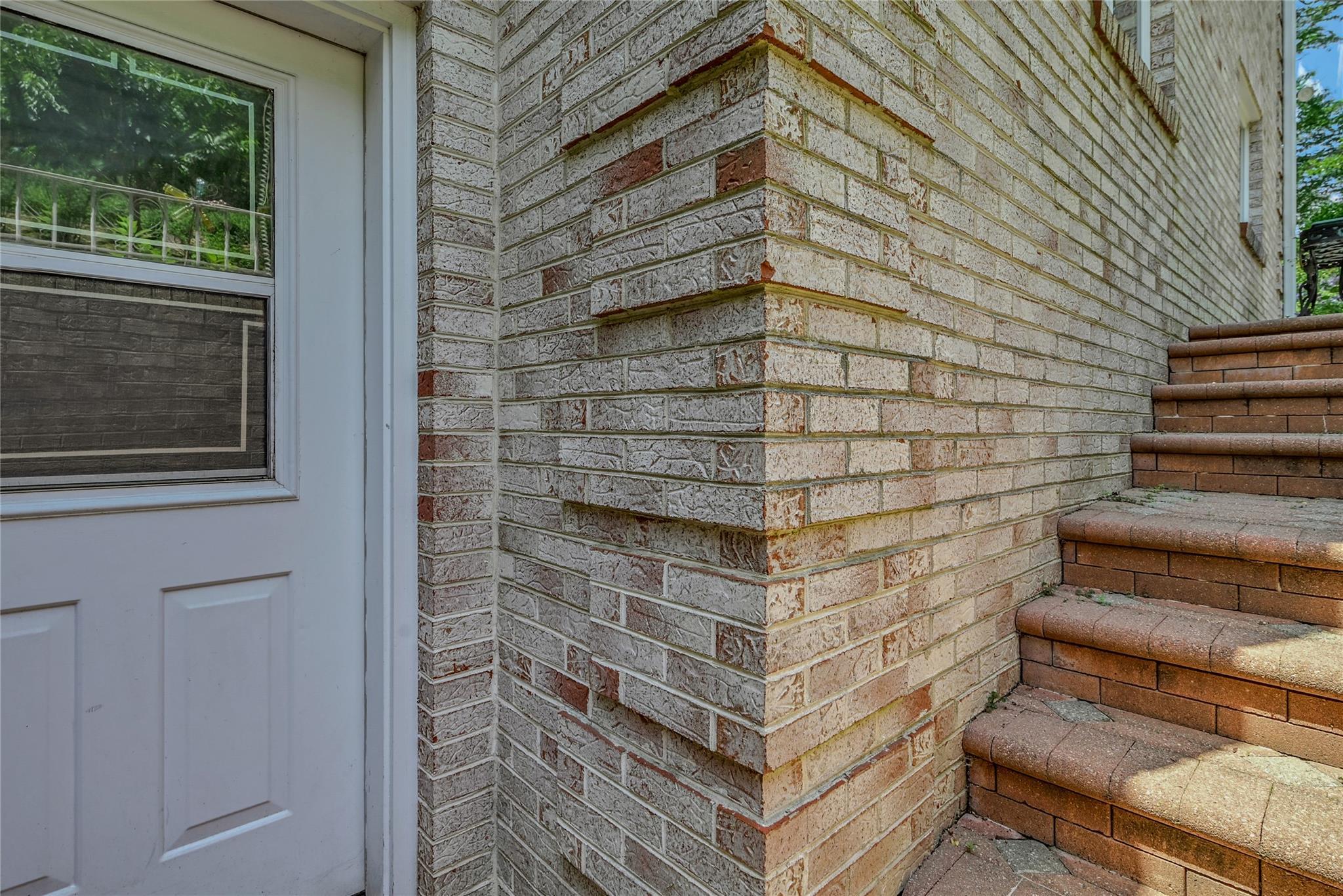 Single Family Laurel Hollow  Nassau County, NY 11791, MLS-877373-33