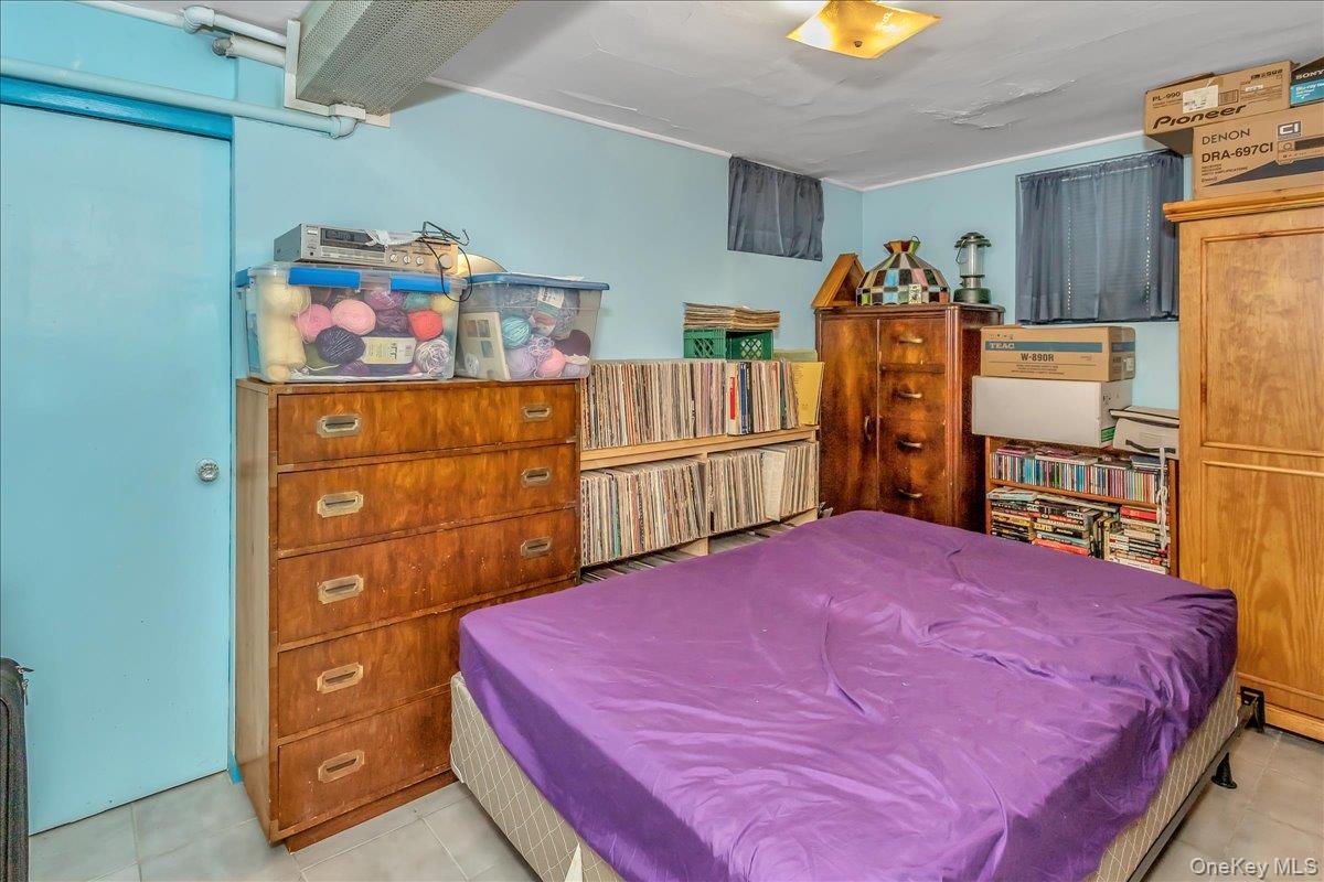 Single Family 83rd  Queens, NY 11370, MLS-877382-23