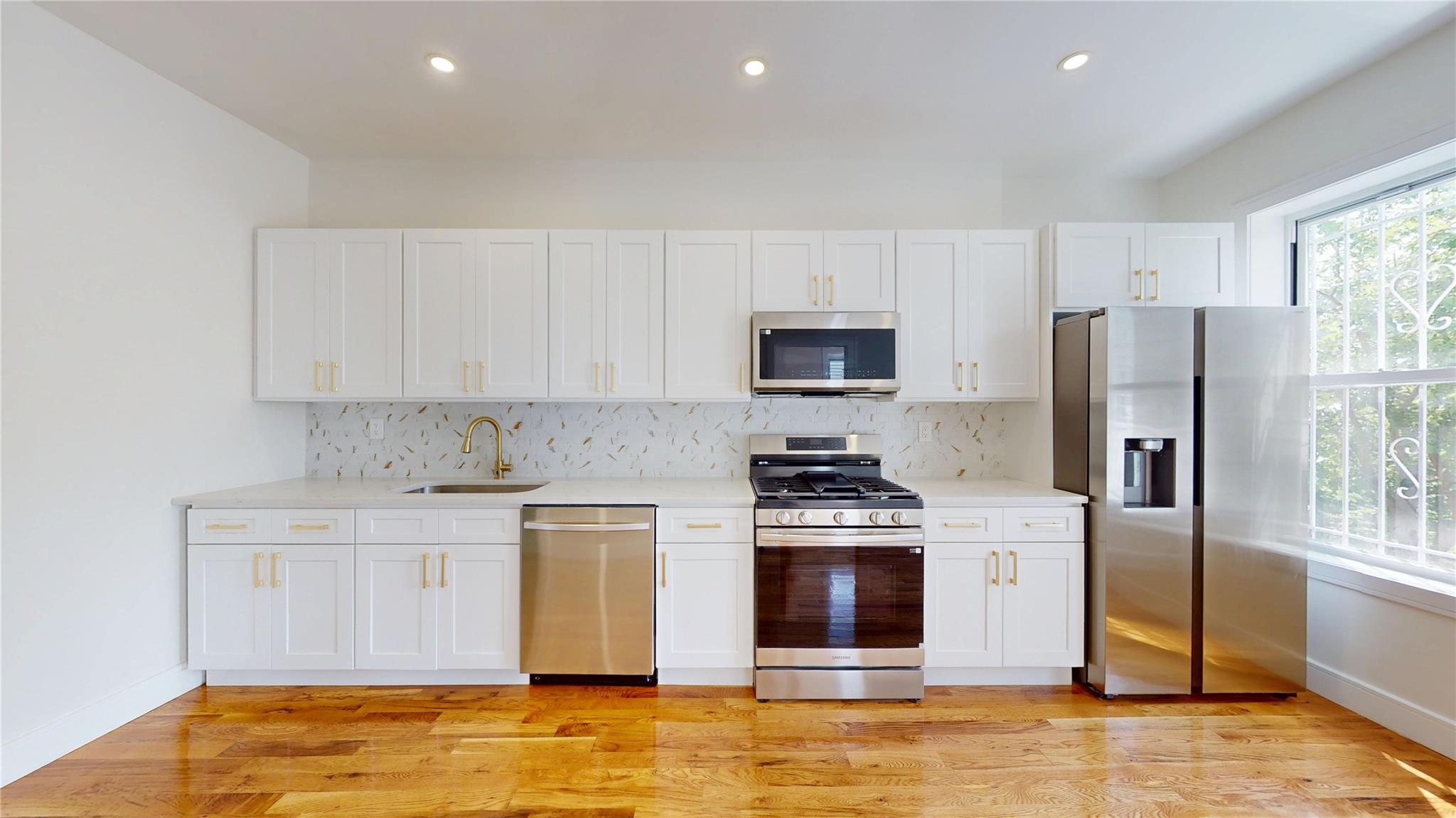 Single Family Newport  Brooklyn, NY 11207, MLS-877384-3