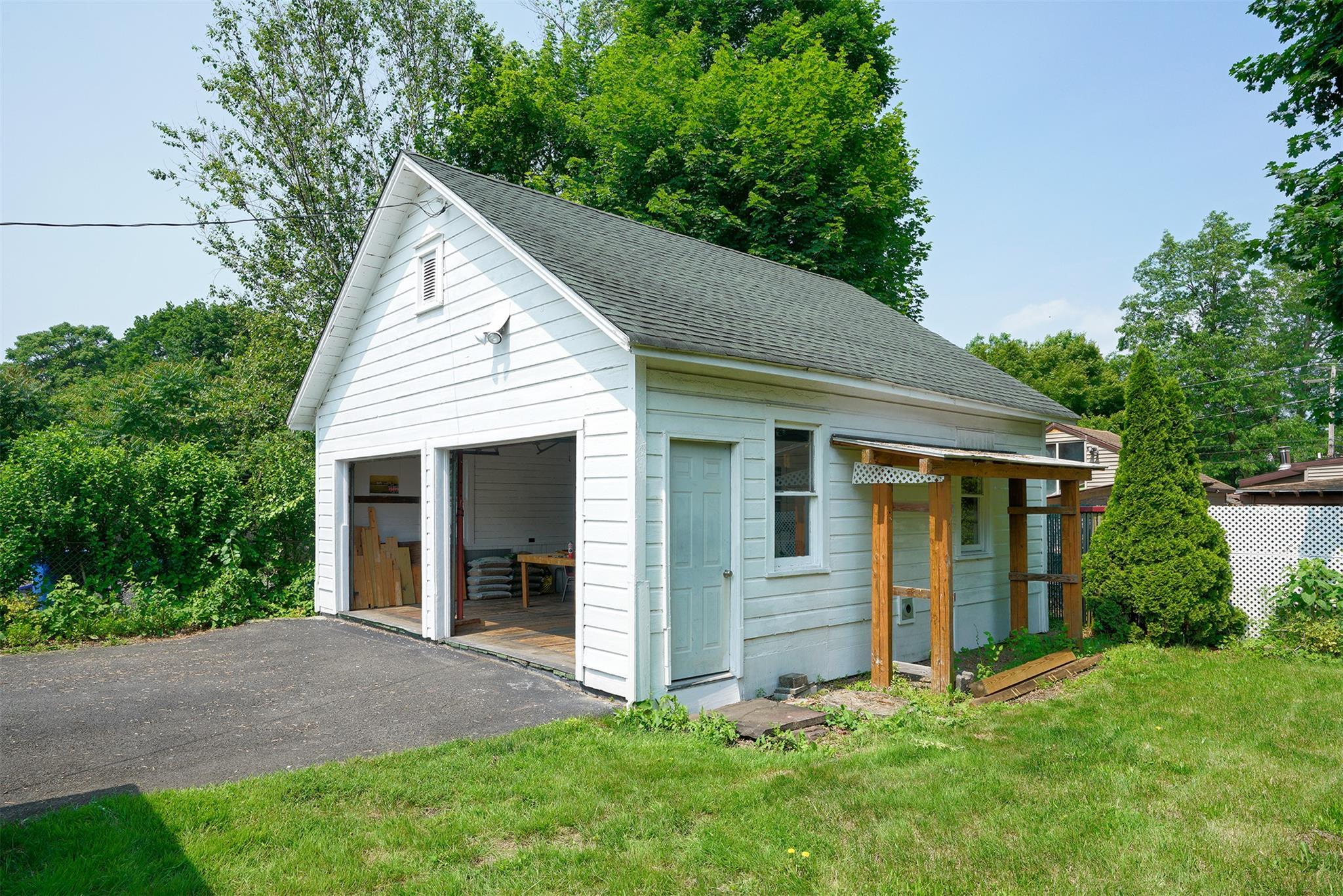 Single Family Pine Grove  Ulster County, NY 12401, MLS-877397-3
