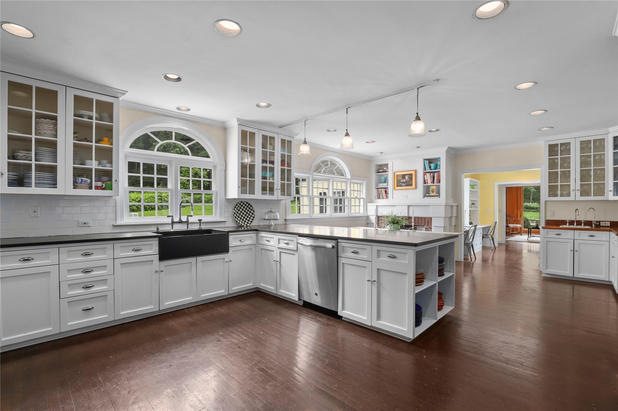Single Family Twin Lakes  Westchester County, NY 10506, MLS-877420-10