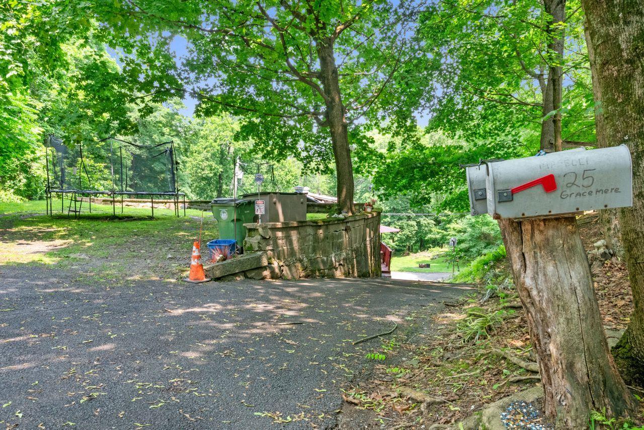 Single Family Gracemere  Westchester County, NY 10591, MLS-877425-38