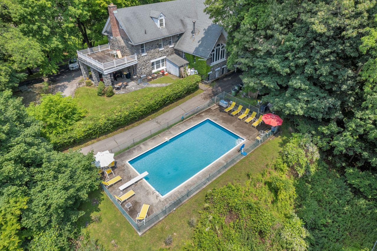 Single Family Gracemere  Westchester County, NY 10591, MLS-877425-4