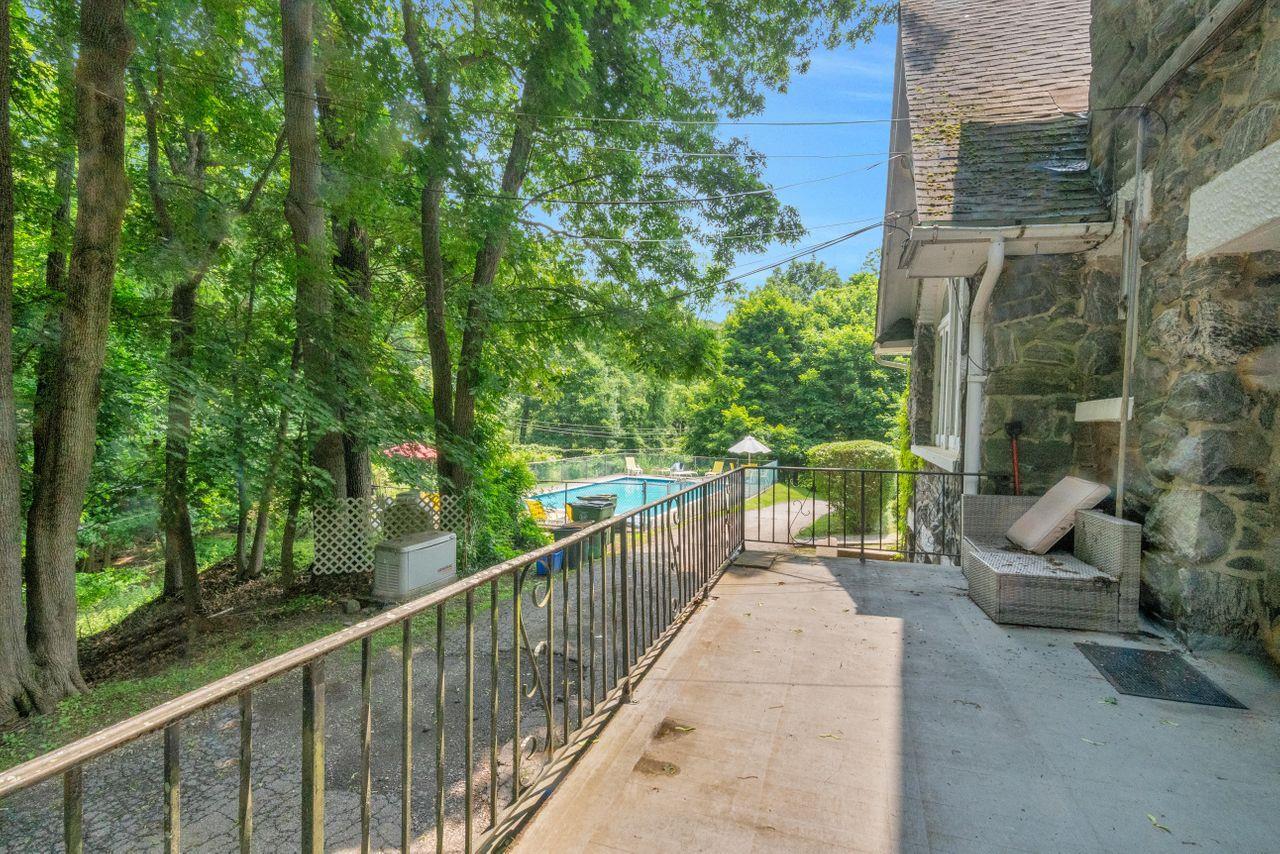 Single Family Gracemere  Westchester County, NY 10591, MLS-877425-44
