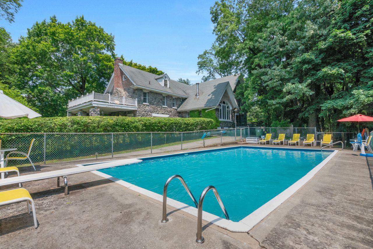 Single Family Gracemere  Westchester County, NY 10591, MLS-877425-9
