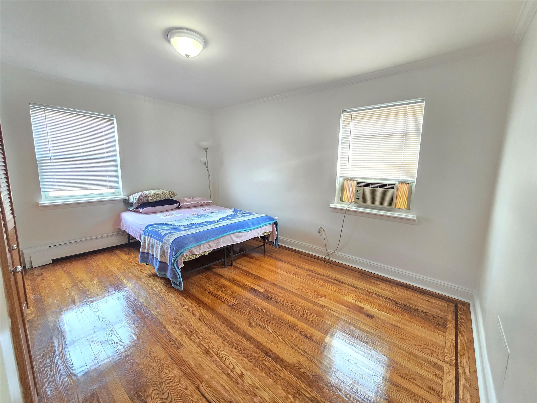 Single Family 174th  Queens, NY 11366, MLS-877446-17
