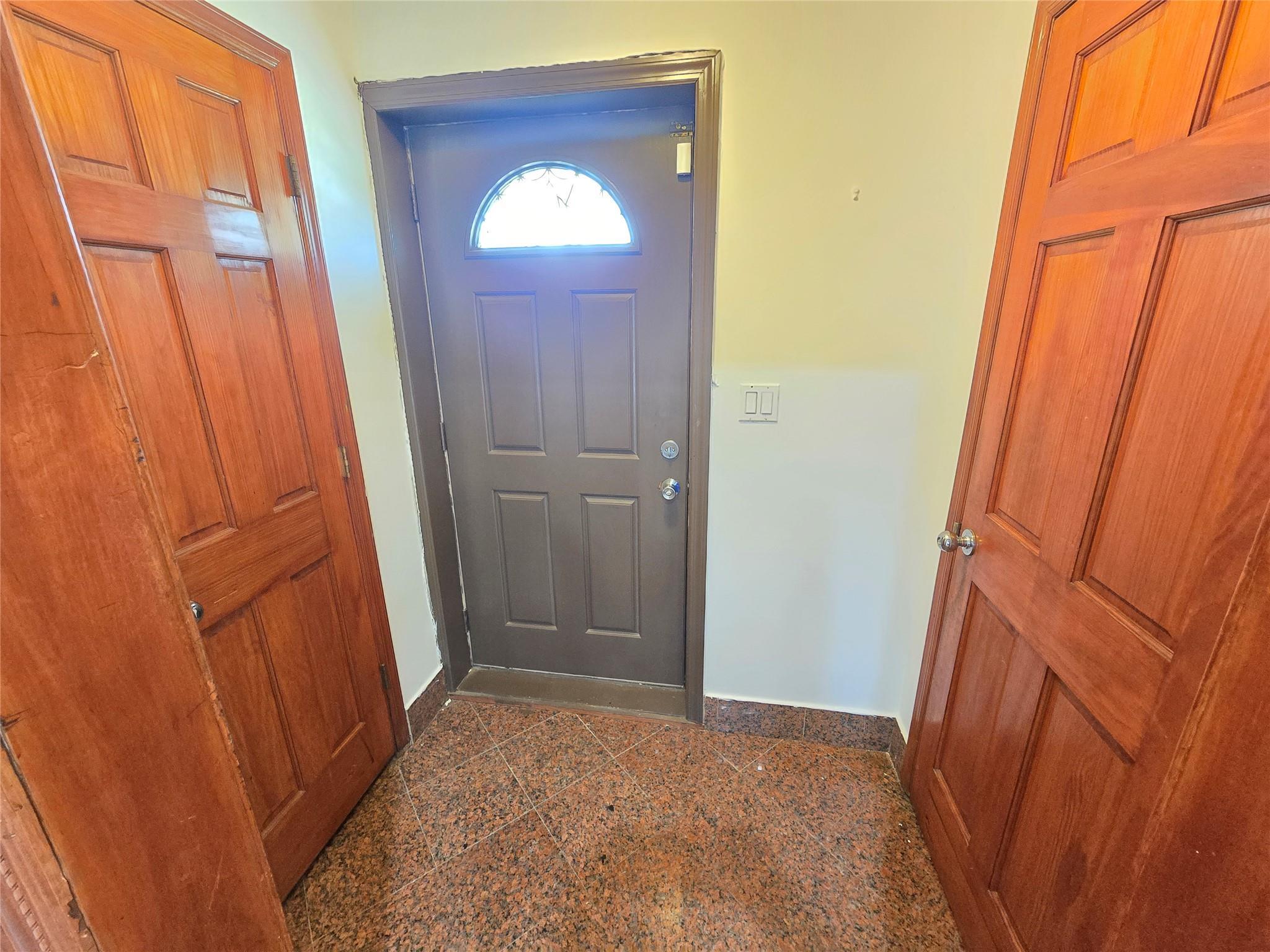 Single Family 174th  Queens, NY 11366, MLS-877446-2