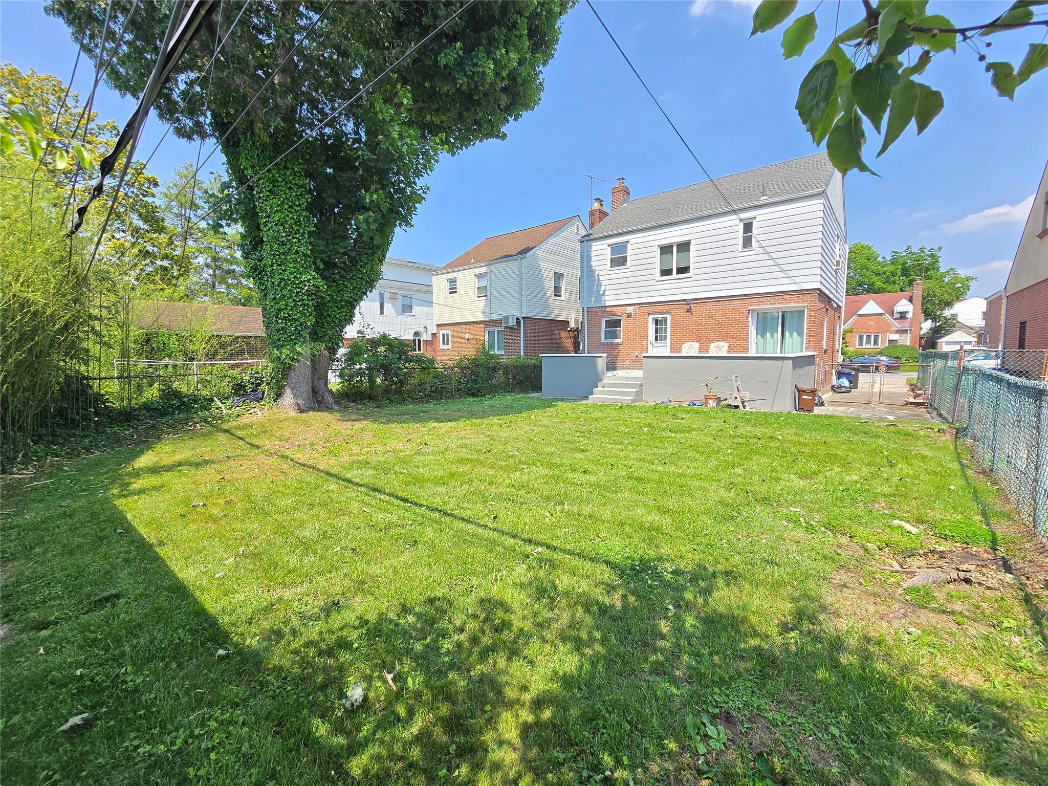 Single Family 174th  Queens, NY 11366, MLS-877446-33
