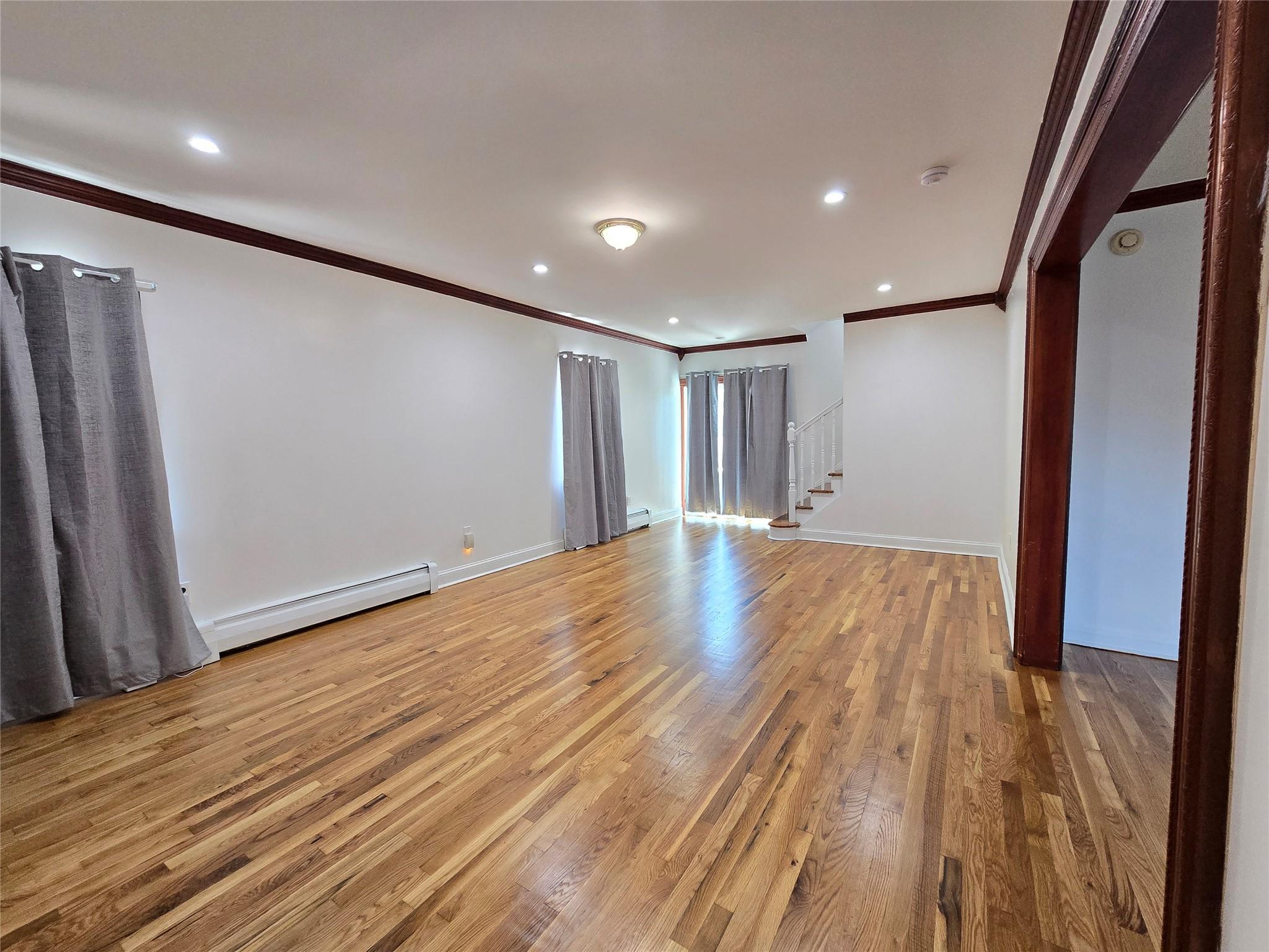 Single Family 174th  Queens, NY 11366, MLS-877446-4