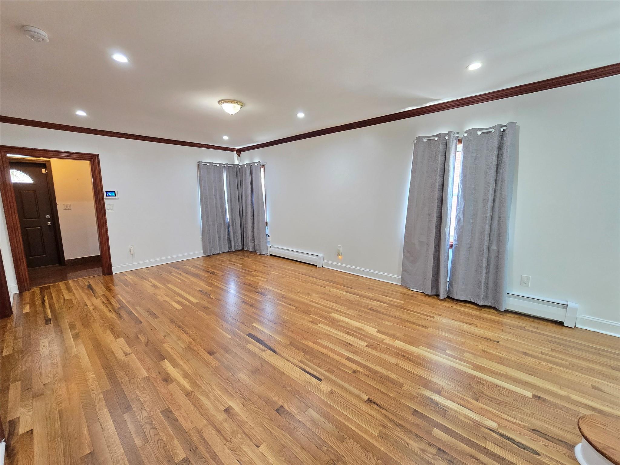 Single Family 174th  Queens, NY 11366, MLS-877446-7