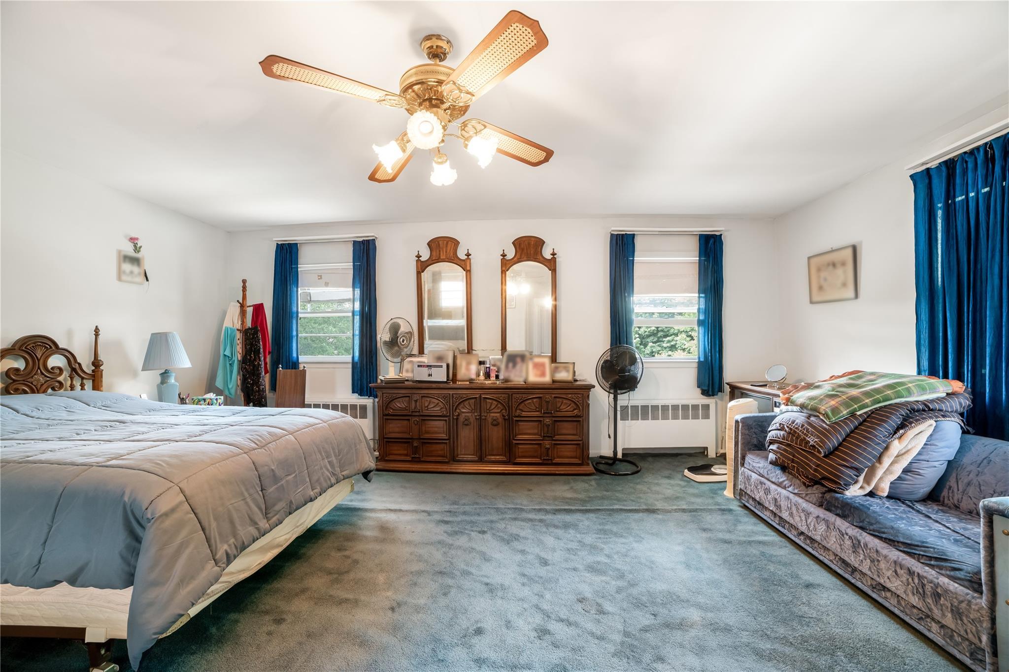 Single Family 250th  Queens, NY 11426, MLS-877447-18