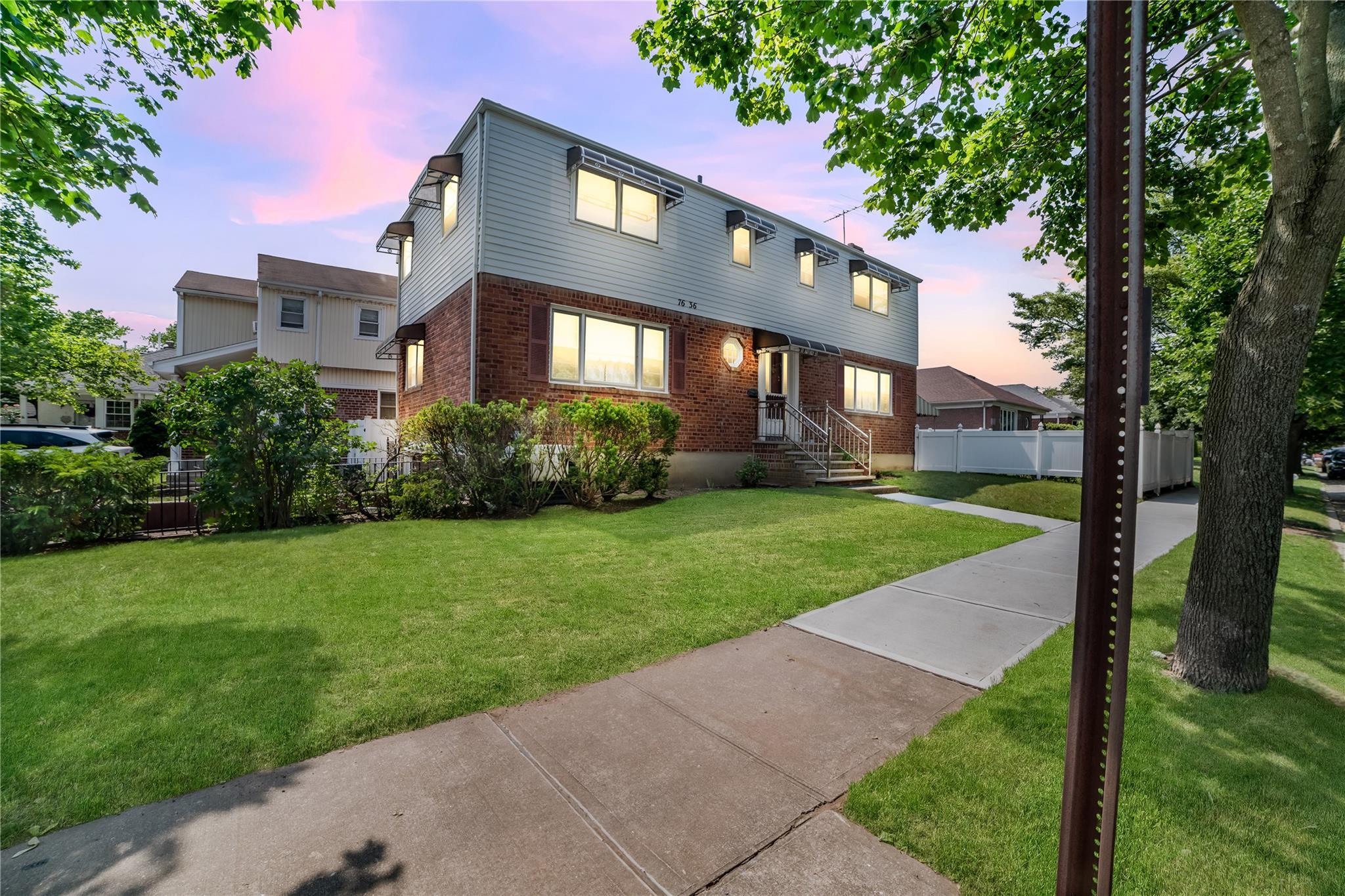 Single Family 250th  Queens, NY 11426, MLS-877447-21