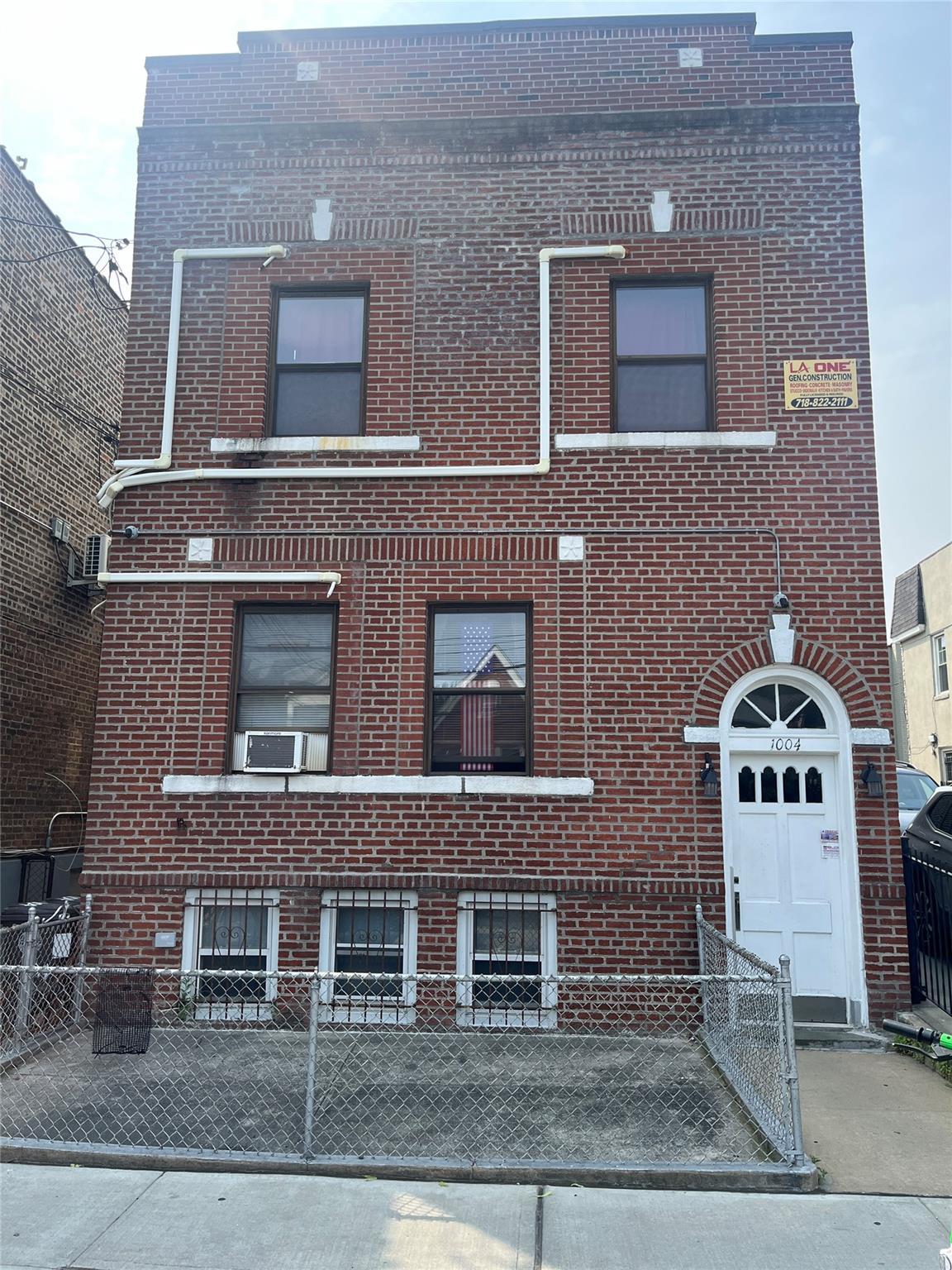 Single Family Rhinelander  Bronx, NY 10462, MLS-877480-13