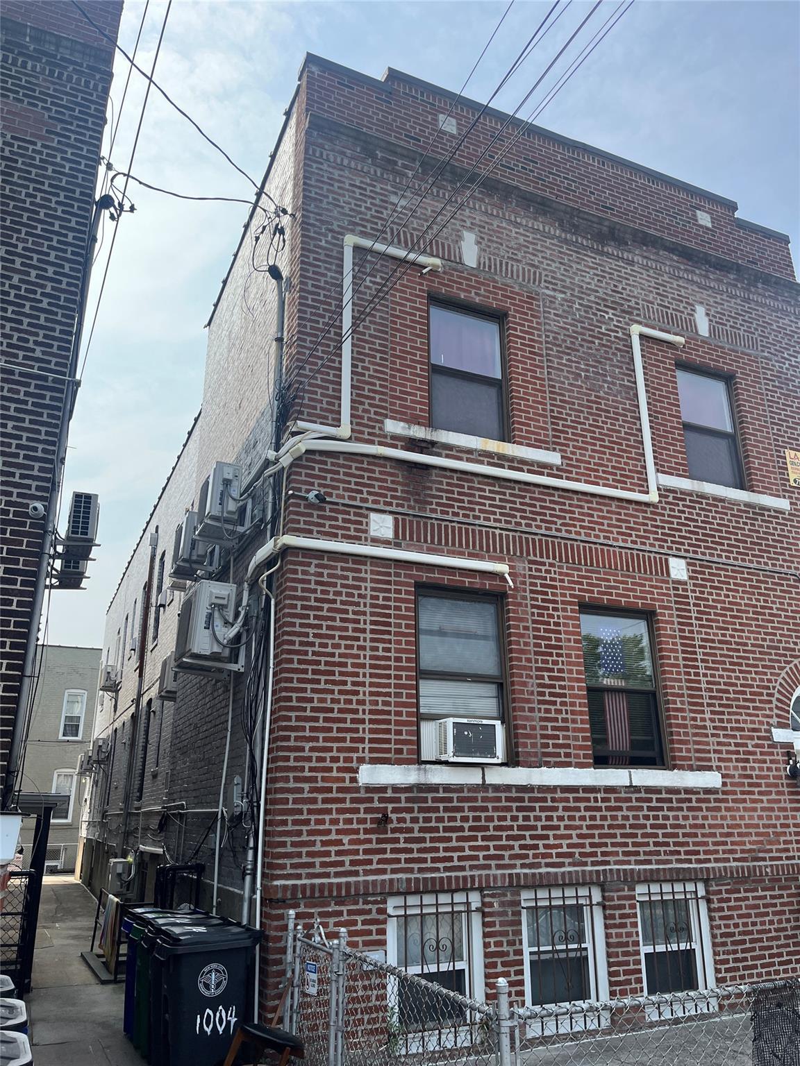 Single Family Rhinelander  Bronx, NY 10462, MLS-877480-4