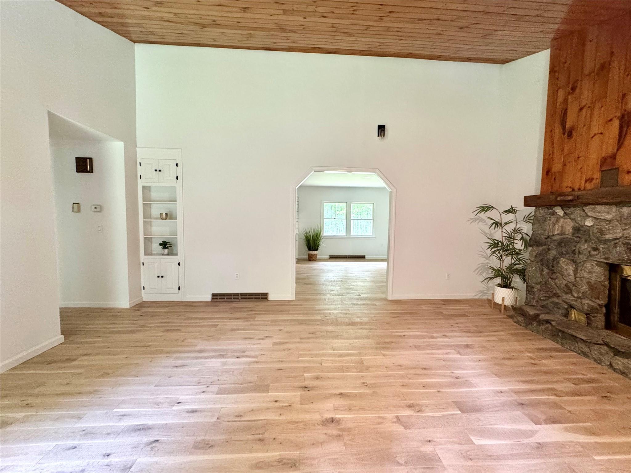 Single Family Valley  Greene County, NY 12015, MLS-877502-8