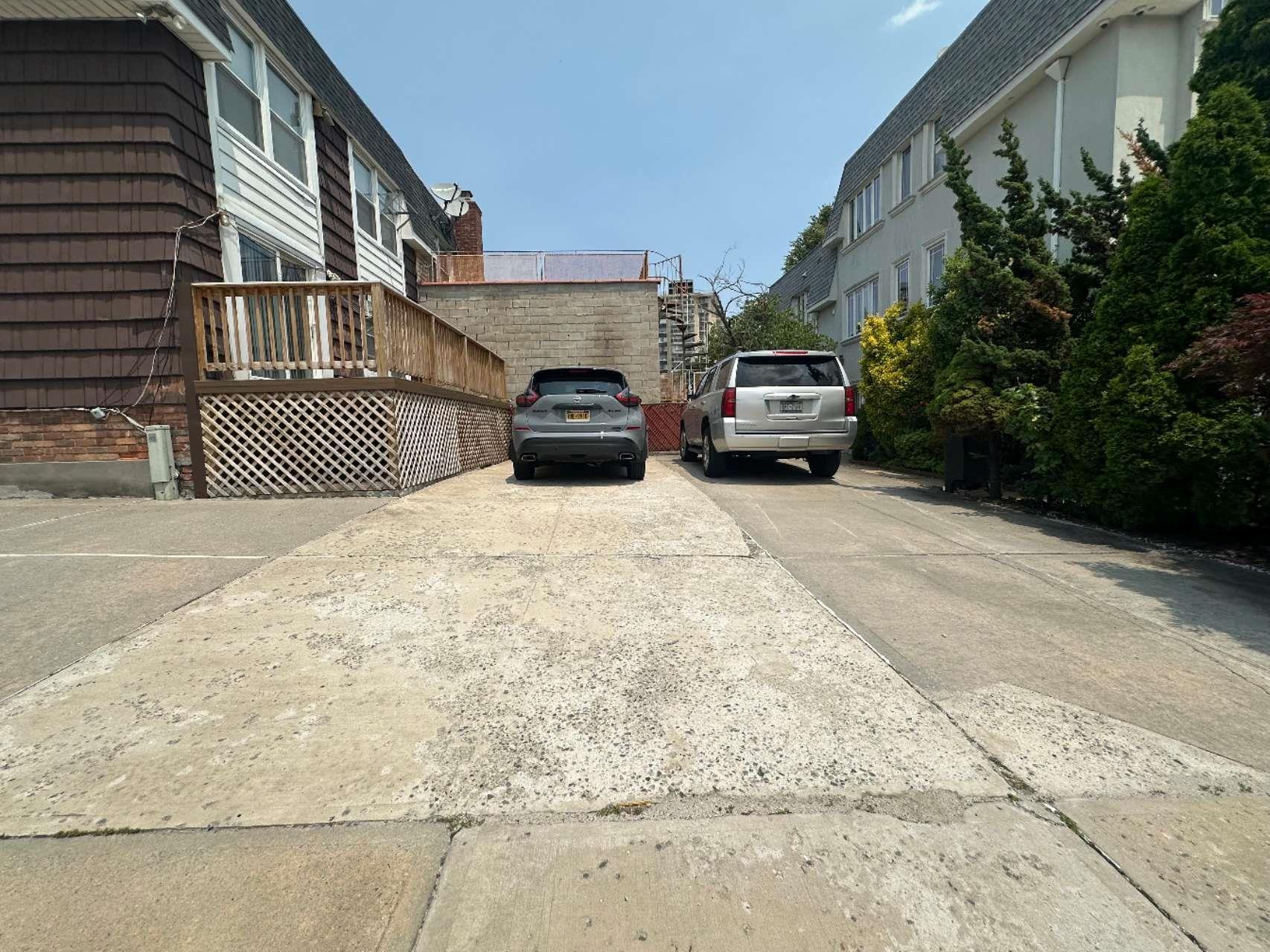 Single Family 18th  Queens, NY 11360, MLS-877512-3