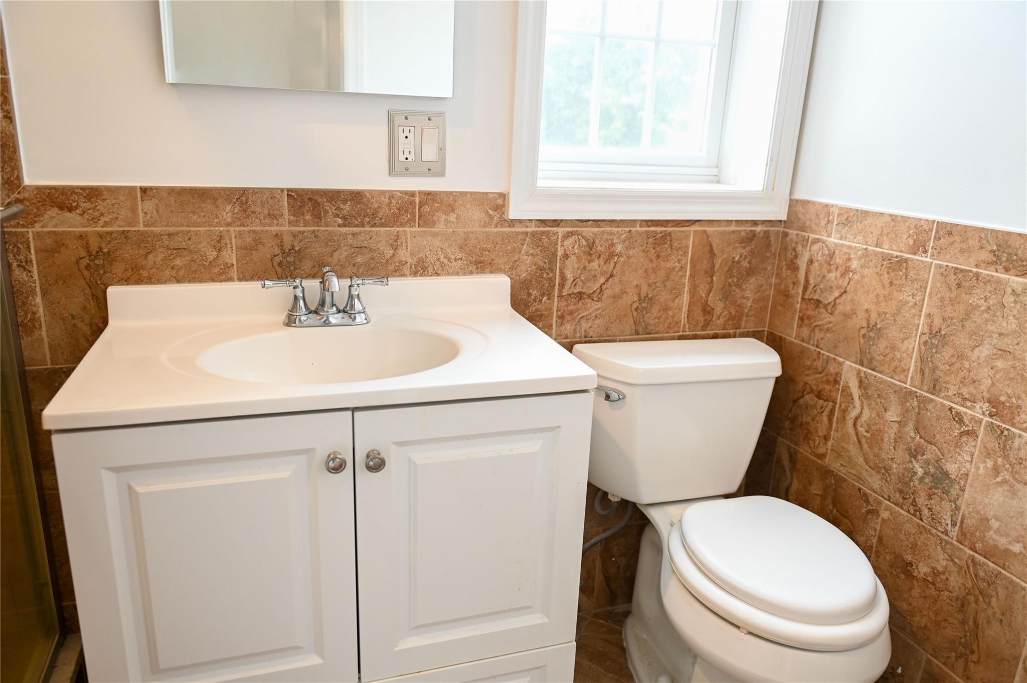 Single Family 65th  Queens, NY 11365, MLS-877518-13